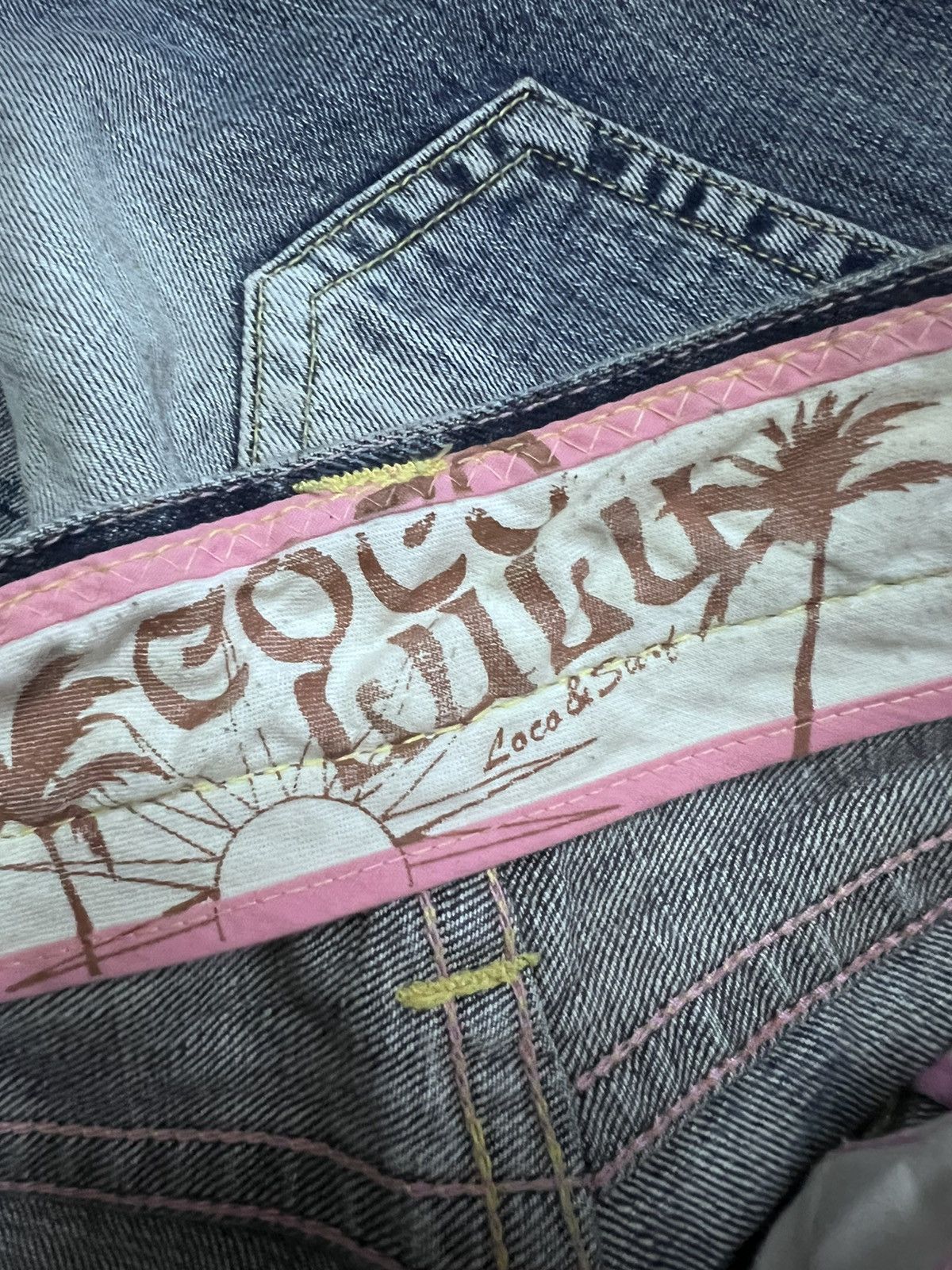 Japanese Brand BAGGY💥THRASHED COCOLULU DISTRESSED DENIM PANT Size US 33 - 10 Thumbnail