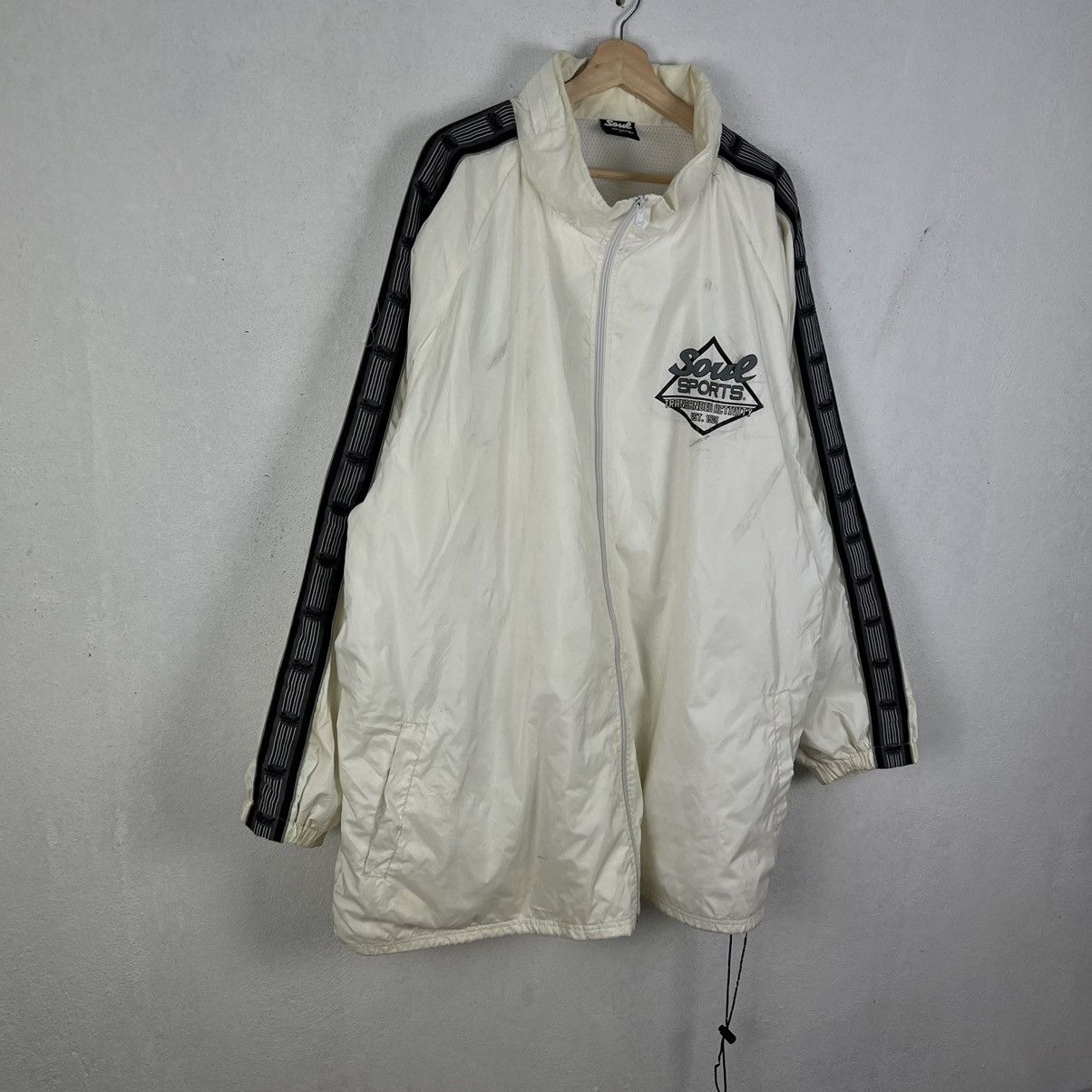 Japanese Brand VINTAGE SOUL SPORTS BIG LOGO SKATE STYLE JACKET Size US XXL / EU 58 / 5 - 2 Thumbnail