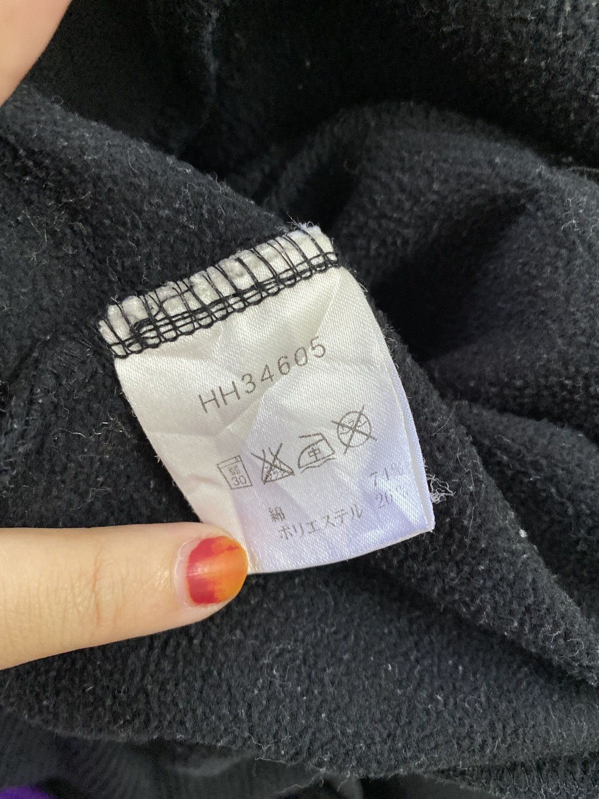 Helly Hansen × Vintage Vintage Helly hansen black hoodies Sportwear Size US L / EU 52-54 / 3 - 5 Thumbnail