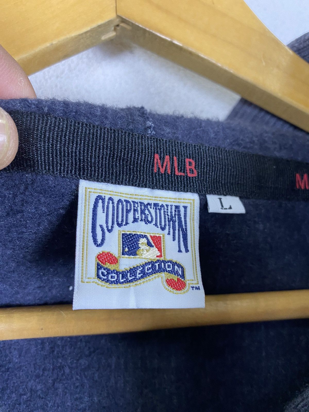 Cooperstown Collection × MLB Cooperstown Collection MLB Redsox Hoodie Size US L / EU 52-54 / 3 - 9 Thumbnail