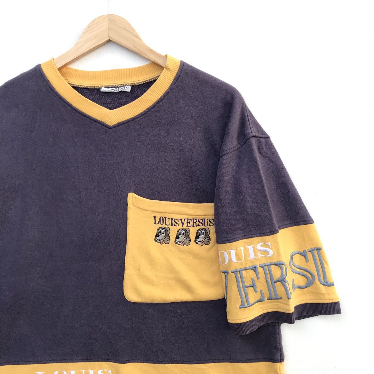 Designer × Japanese Brand × Vintage Vintage LOUIS VERSUS Sportswear Embroidery Size US XL / EU 56 / 4 - 2 Thumbnail