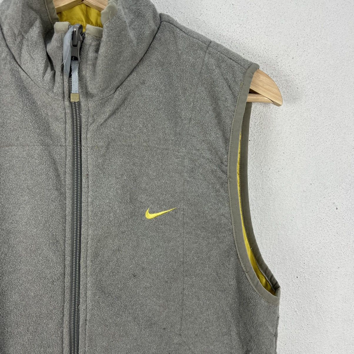 Nike VINTAGE NIKE RARE COLOUR REVERSIBLE LIGHT PUFFER Size US M / EU 48-50 / 2 - 7 Thumbnail