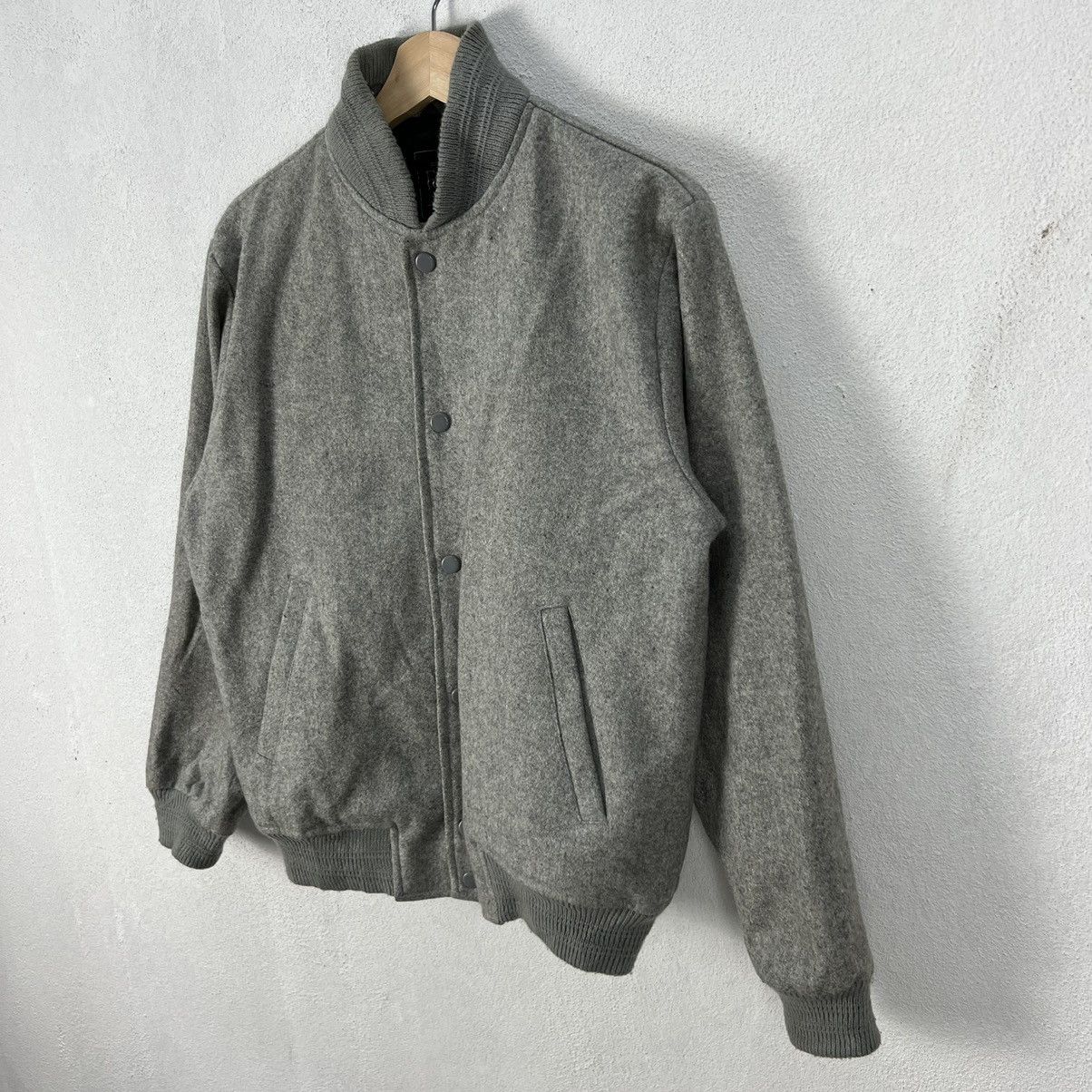 Japanese Brand VINTAGE VARSITY JACKET CASUAL WEAR FOR MEN Size US M / EU 48-50 / 2 - 2 Thumbnail