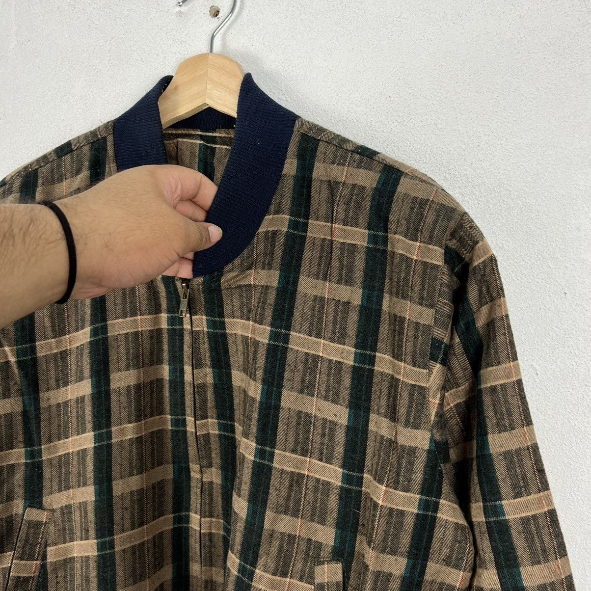 Japanese Brand VINTAGE VARSITY JACKET TARTAN DESIGN STREETWEAR STYLE Size US M / EU 48-50 / 2 - 6 Thumbnail