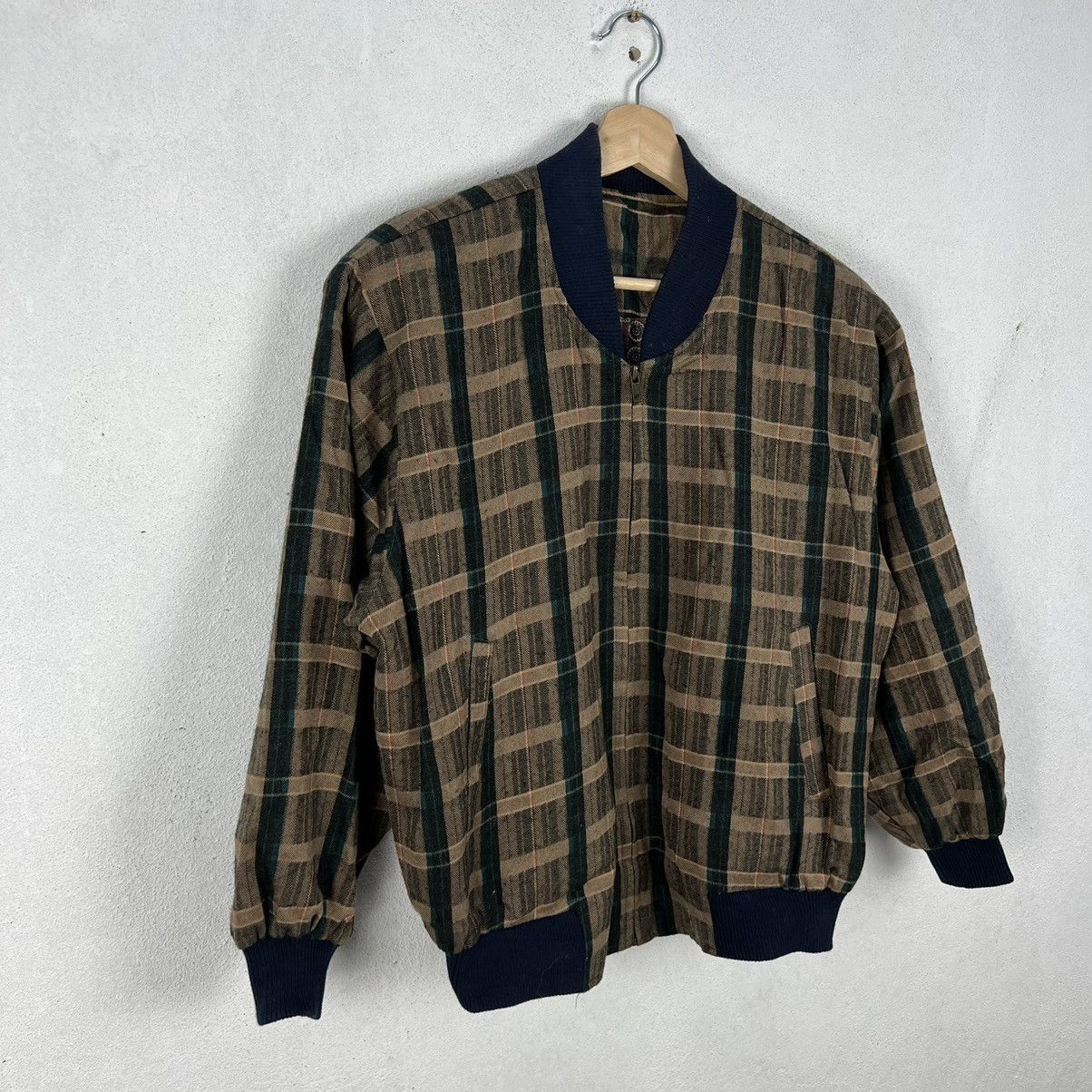Japanese Brand VINTAGE VARSITY JACKET TARTAN DESIGN STREETWEAR STYLE Size US M / EU 48-50 / 2 - 2 Thumbnail