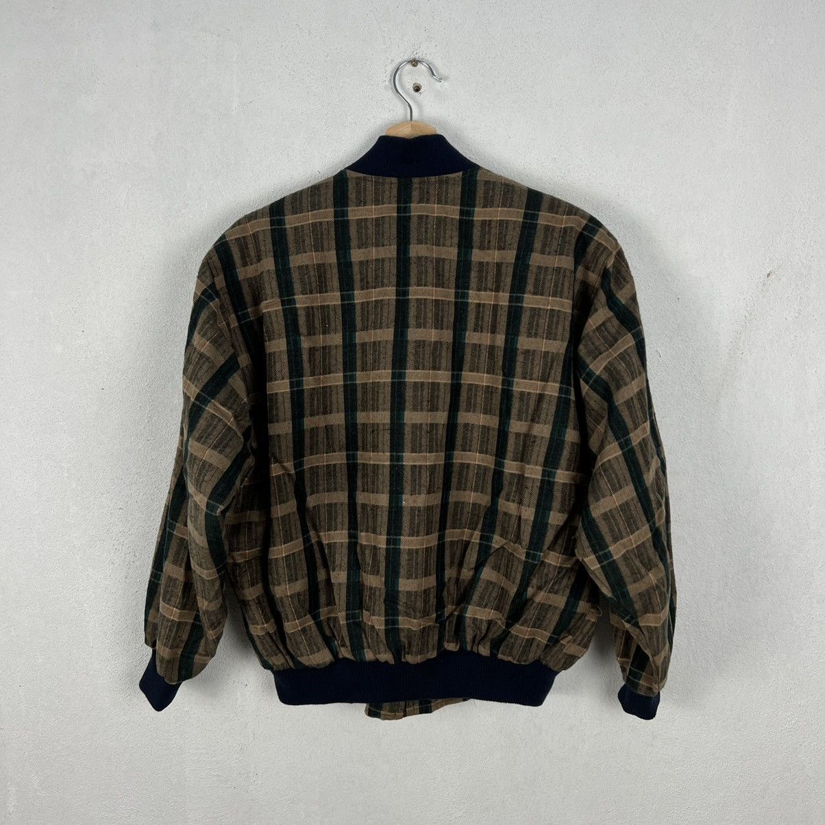 Japanese Brand VINTAGE VARSITY JACKET TARTAN DESIGN STREETWEAR STYLE Size US M / EU 48-50 / 2 - 9 Thumbnail