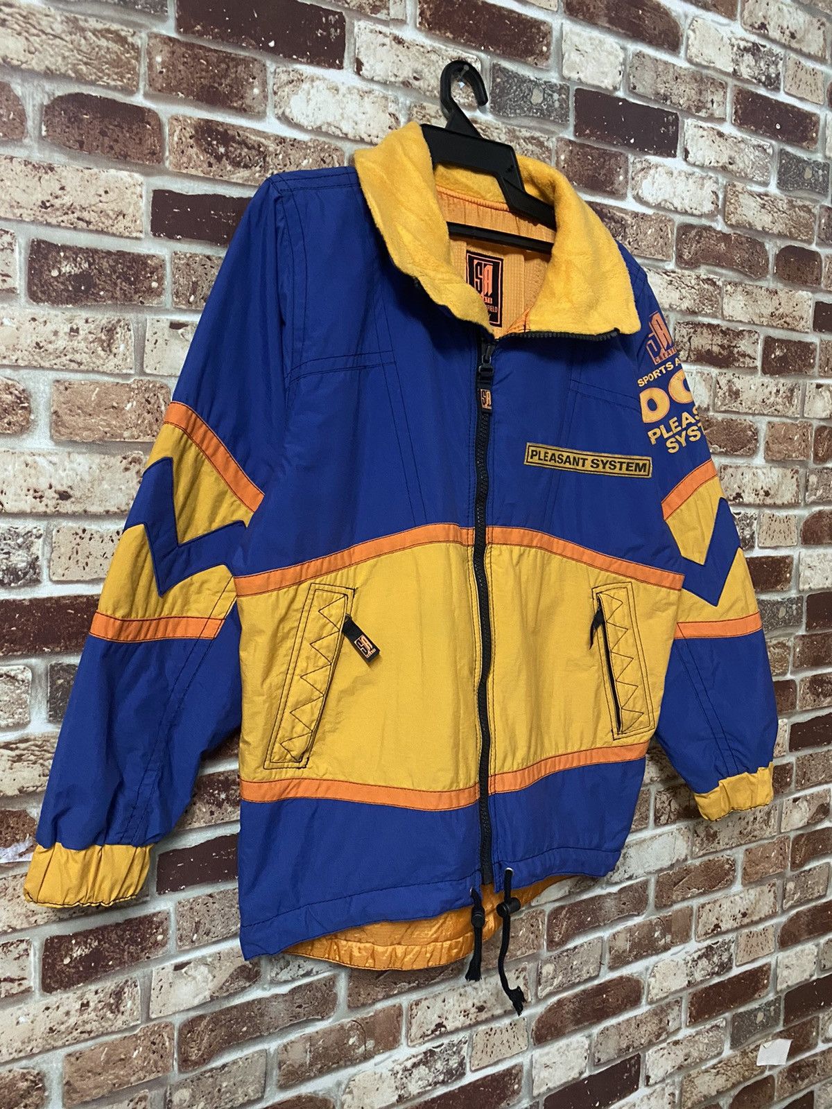 Other MOGUL PLEASANT SYSTEM WINTER JACKET Size US M / EU 48-50 / 2 - 5 Thumbnail