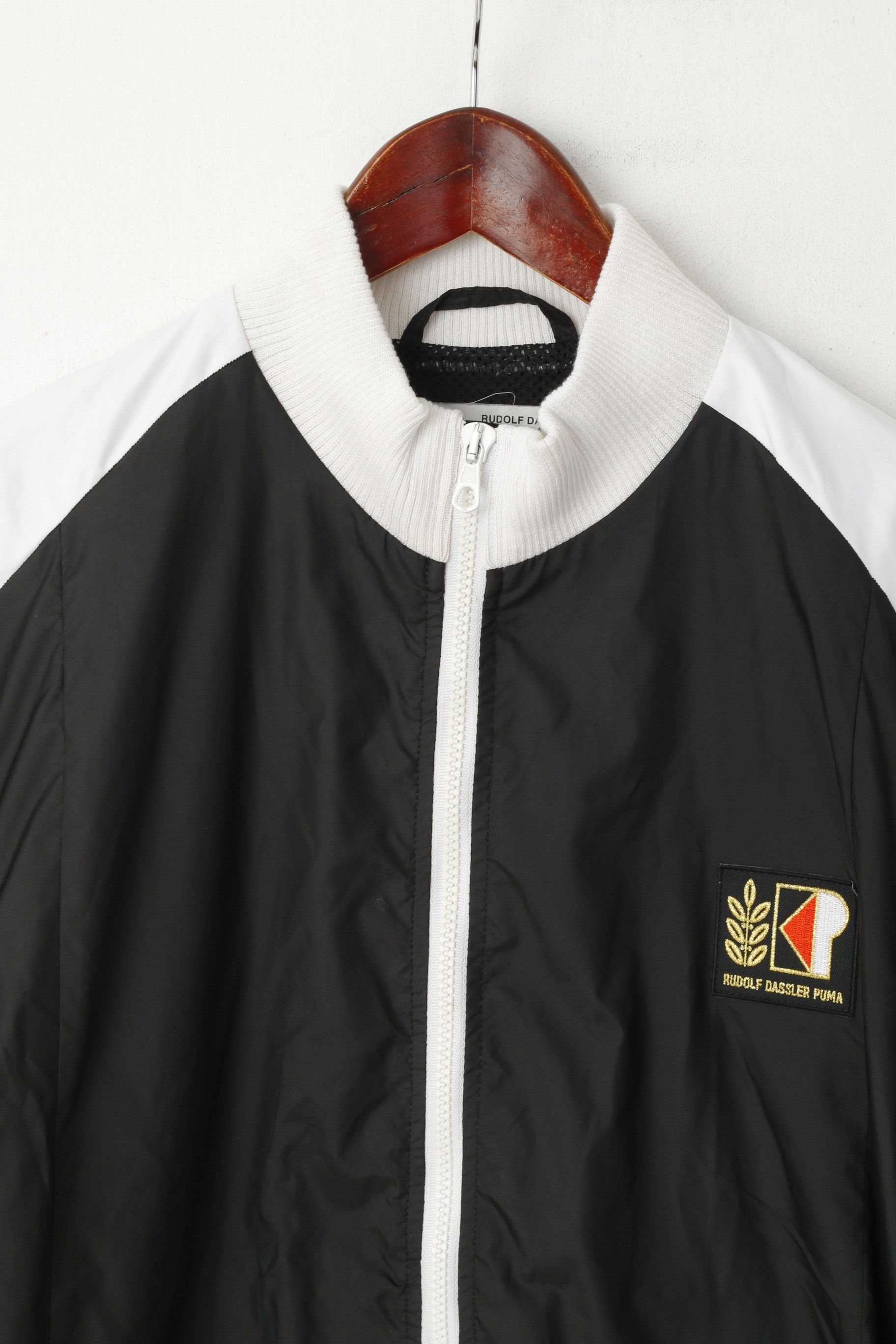 Puma PUMA Rudolf Dassler Women M Jacket Black Logo 4811 Size M / US 6-8 / IT 42-44 - 3 Thumbnail