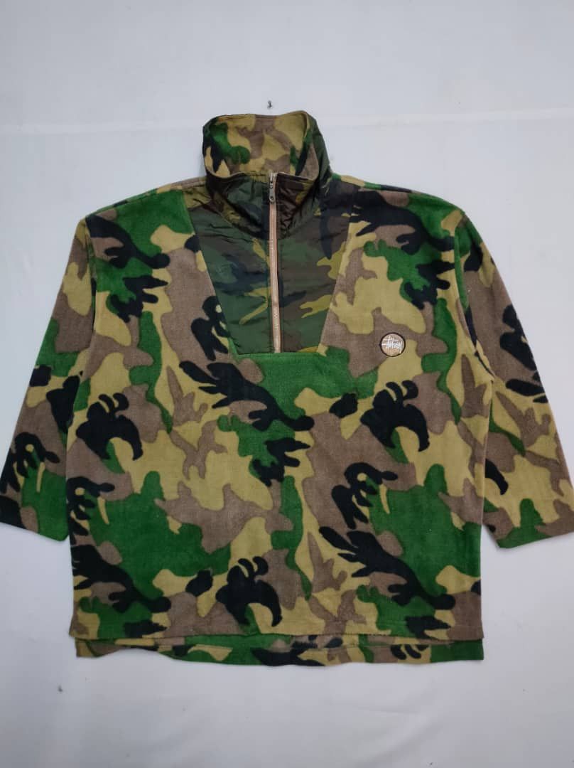 Stussy × Vintage Vintage Stussy Fleece Camo Half Zipper Size US XXL / EU 58 / 5 - 1 Thumbnail