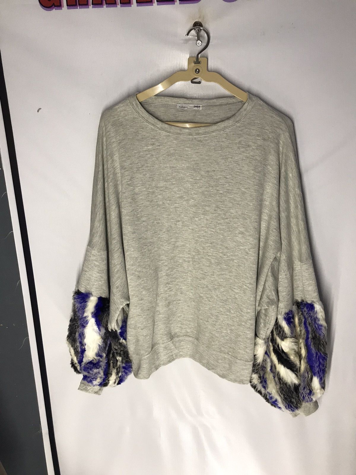 Zara Zara beggie sweatshirt balloon sleeve ladies Size US M / EU 48-50 / 2 - 6 Thumbnail