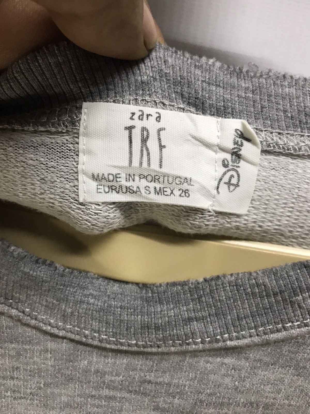 Disney × Mickey Mouse × Zara Disney x Zara crewneck sweatshirt made in Portugal Size US M / EU 48-50 / 2 - 3 Thumbnail