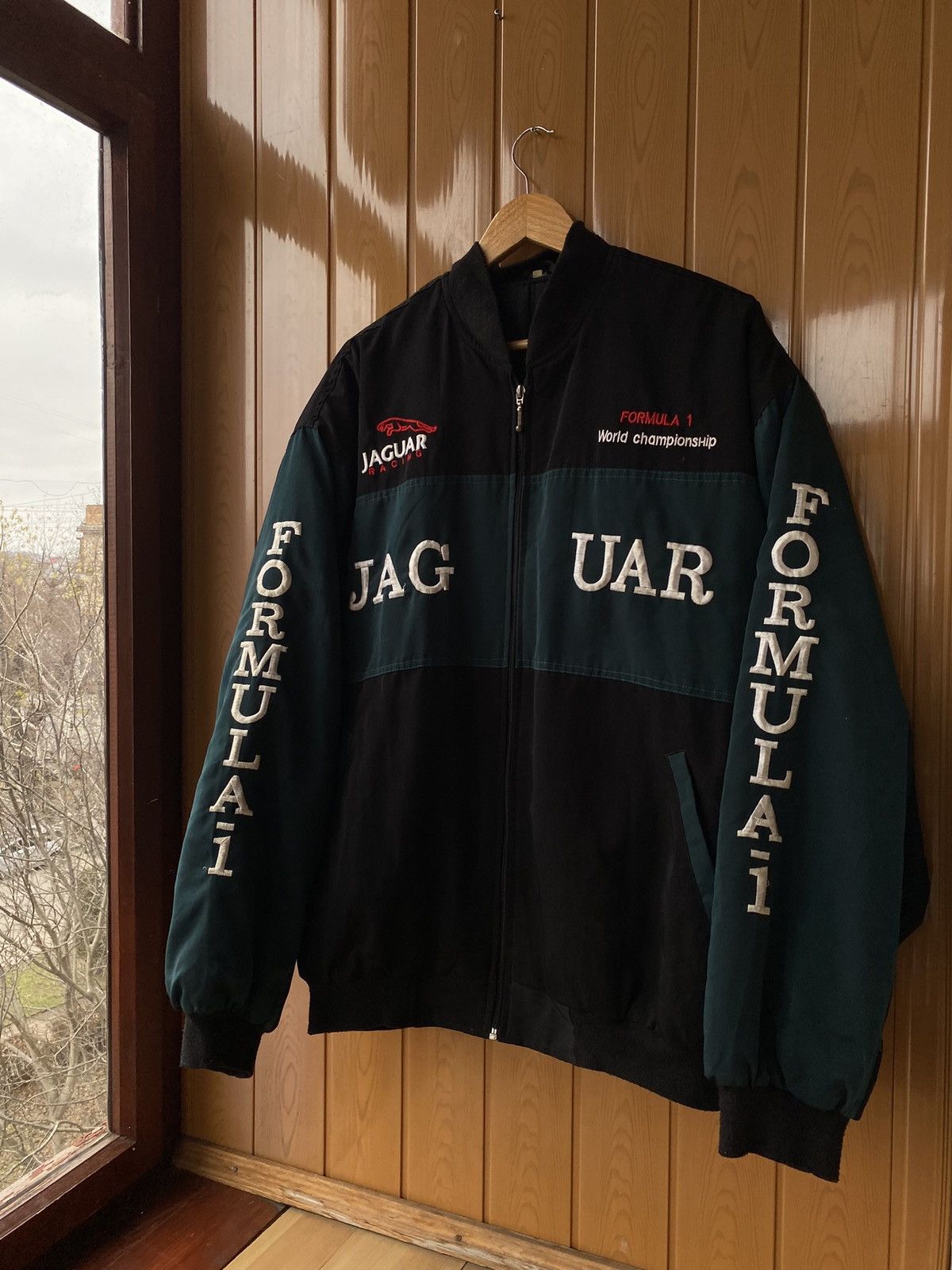 Formula 1 × Racing × Vintage Vintage Jaguar Formula 1 Racing Formula 1 × Racing × Vintage Vintage Jaguar Formula 1 Racing
