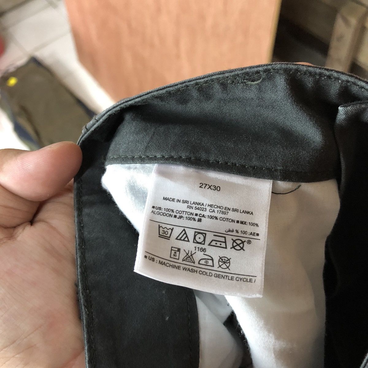 Old Navy DLL Old Navy Dark Blue Cargo Multipocket Pants #1487 Size US 27 - 14 Thumbnail