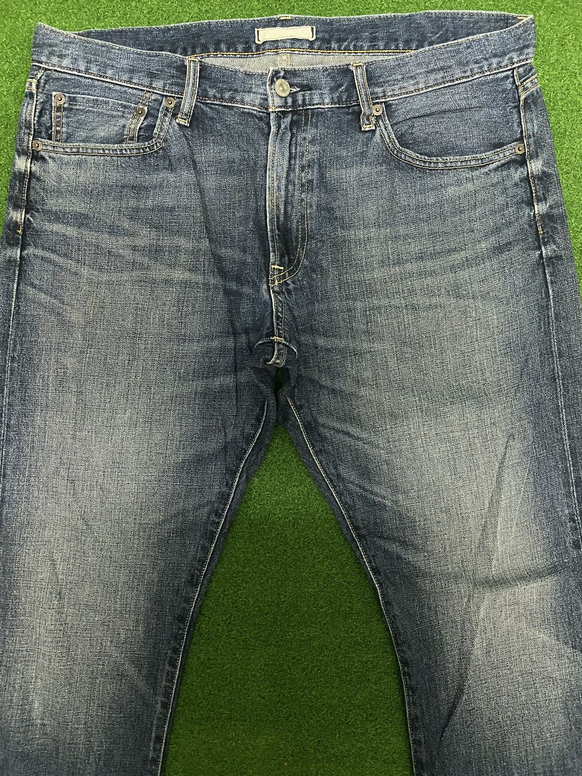 Uniqlo UNIQLO SELVAGE DENIM SIZE 36 Size US 36 / EU 52 - 2 Thumbnail