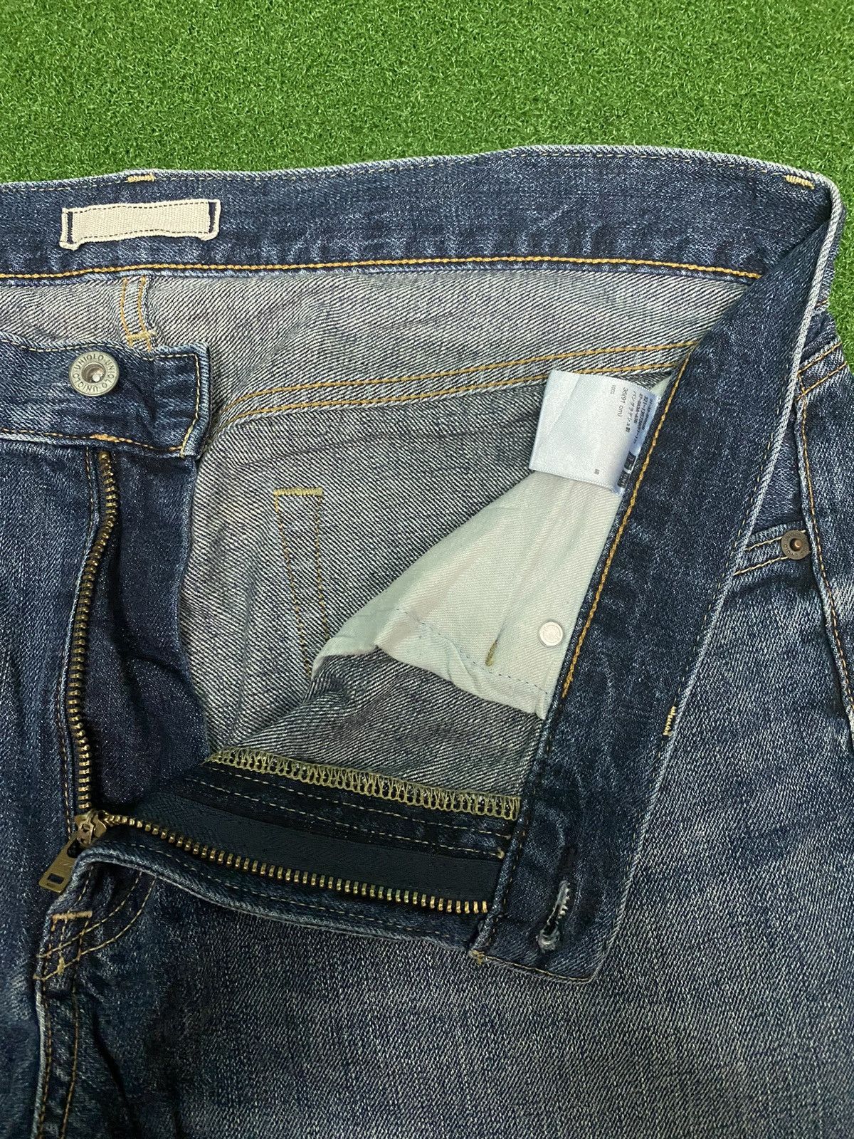 Uniqlo UNIQLO SELVAGE DENIM SIZE 36 Size US 36 / EU 52 - 5 Thumbnail