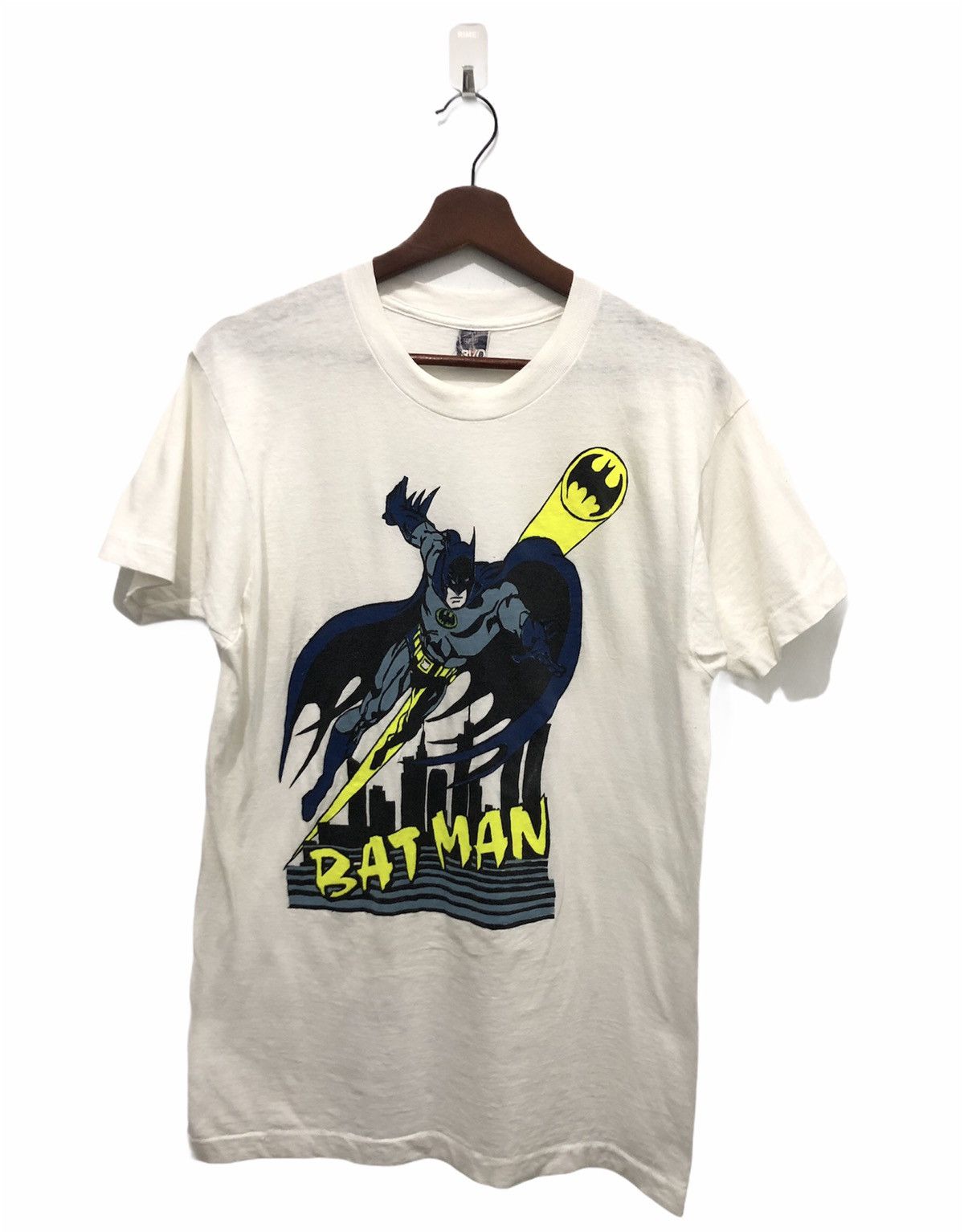 DC Comics Vintage 80’s Batman OverPrint Shirt Size US M / EU 48-50 / 2 - 1 Thumbnail