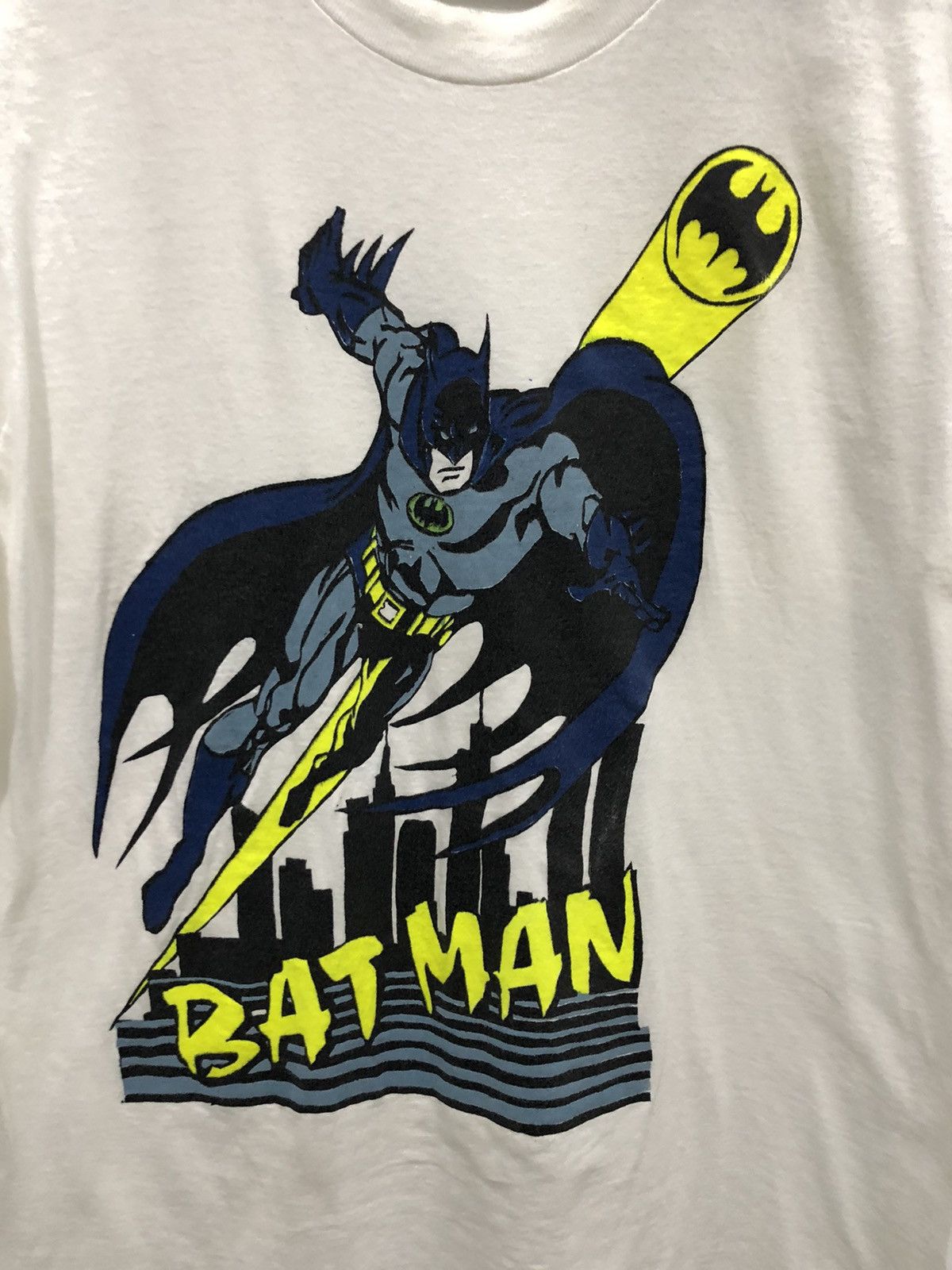 DC Comics Vintage 80’s Batman OverPrint Shirt Size US M / EU 48-50 / 2 - 3 Thumbnail