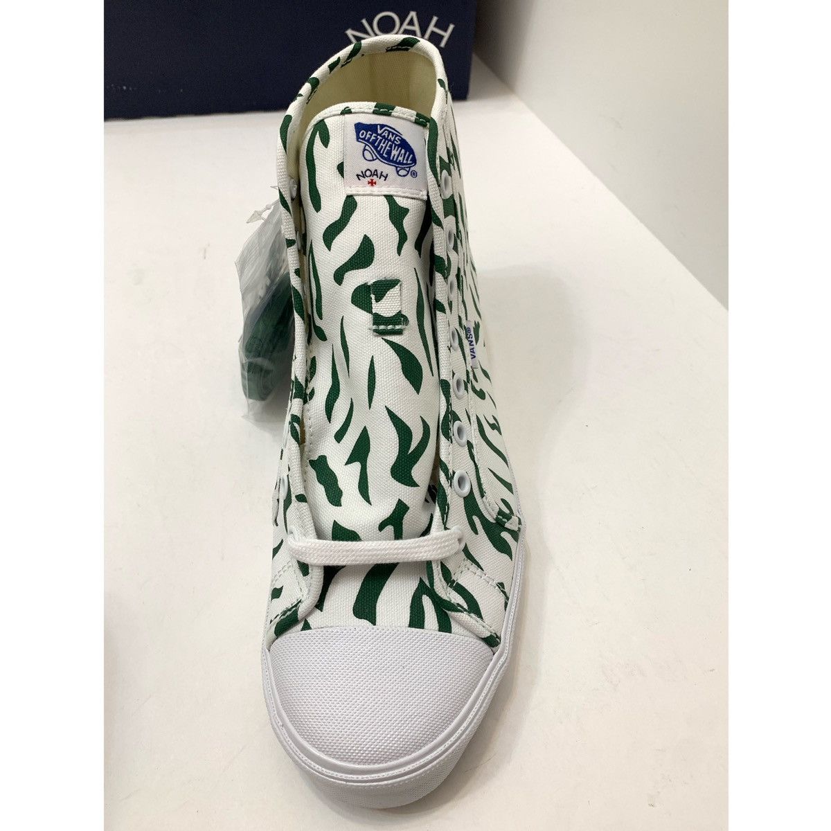 Vans NOAH X VANS OG STYLE SNEAKERS Size US 9 / EU 42 - 8 Thumbnail