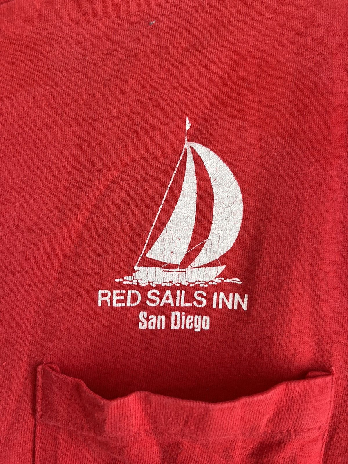 Vintage Red sails inn ft75 Size US M / EU 48-50 / 2 - 2 Thumbnail
