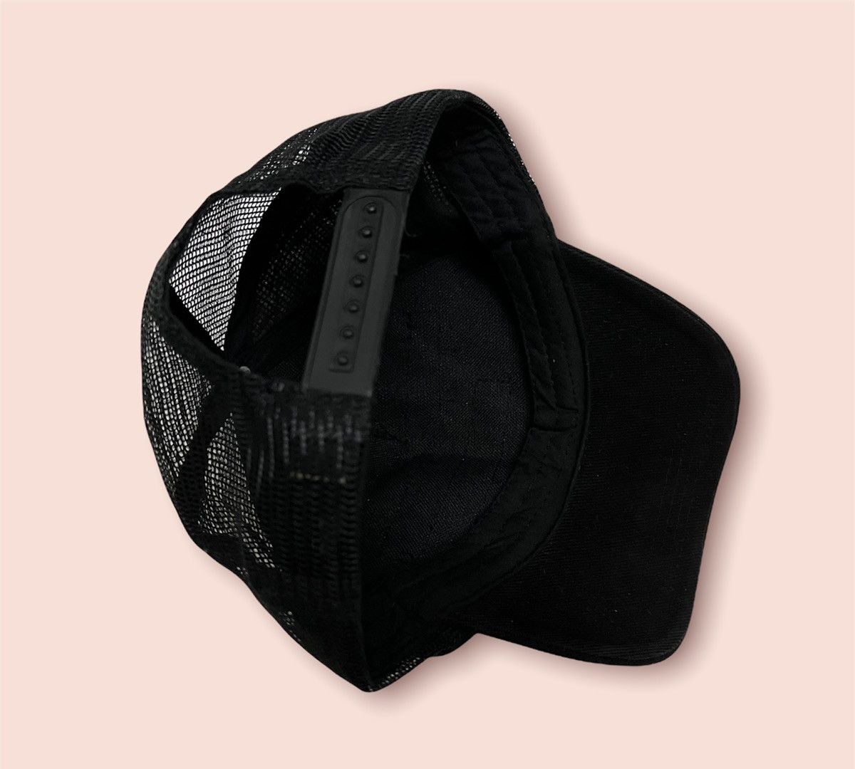 Japanese Brand × Suspicious Antwerp RARE ANTWERP PATCHES SCRIPTS TRUCKER SNAPBACK Size ONE SIZE - 9 Thumbnail
