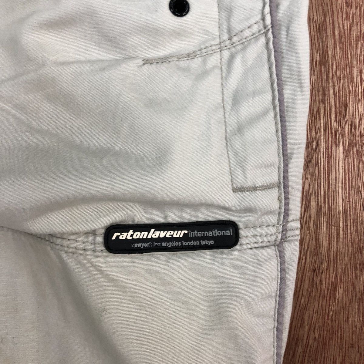 Japanese Brand Raton Laveur White Multipocket Cargo Pants #c832 Size US 30 / EU 46 - 5 Thumbnail