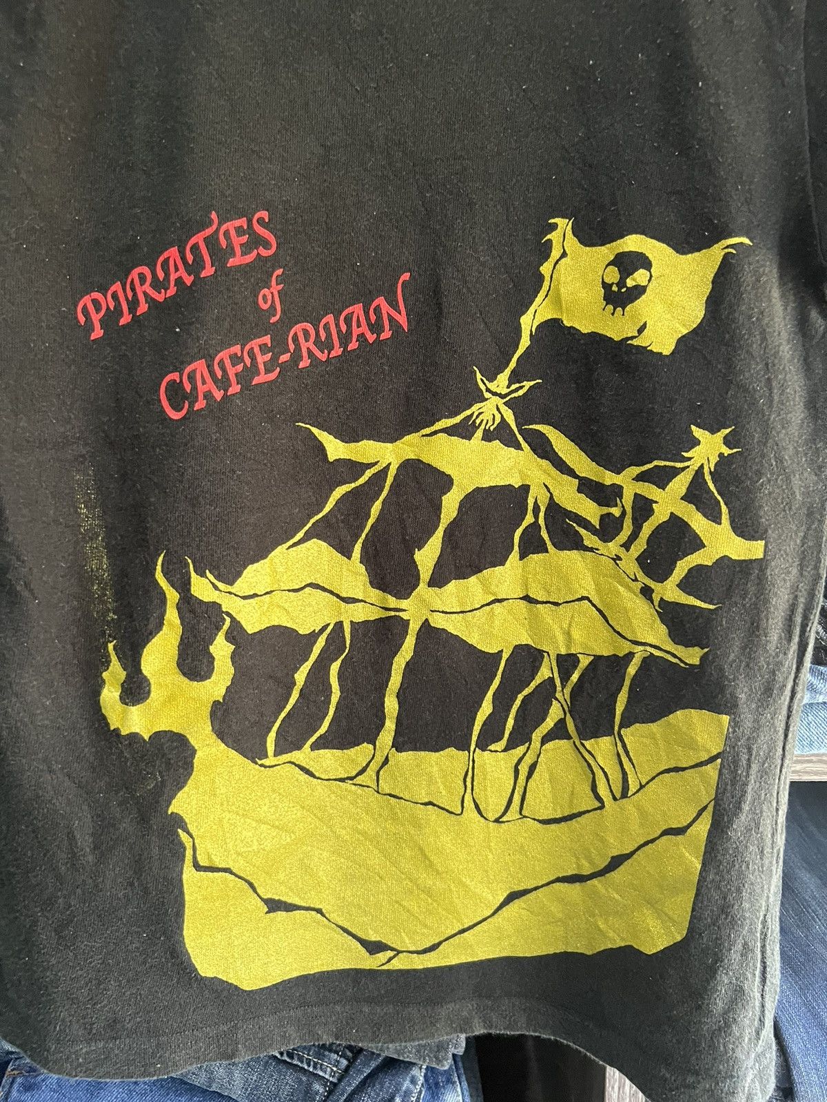 Japanese Brand 🔥Vintage Pirates of Cafe-rian Tees Size US XXS / EU 40 - 7 Thumbnail