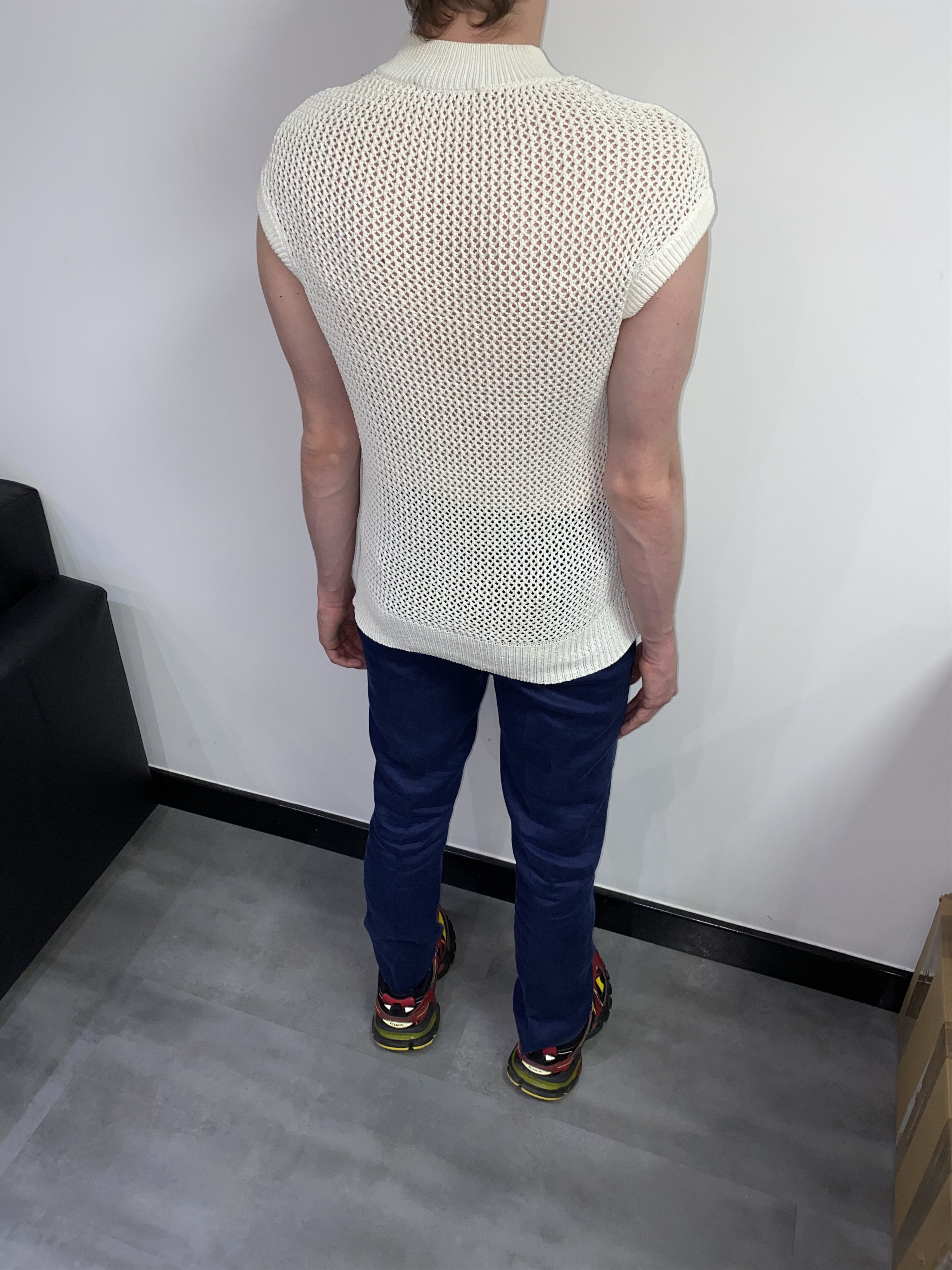 Raf Simons SS09 Raf Simons "R" Logo Cream Handknit Tank Top Size US S / EU 44-46 / 1 - 2 Thumbnail