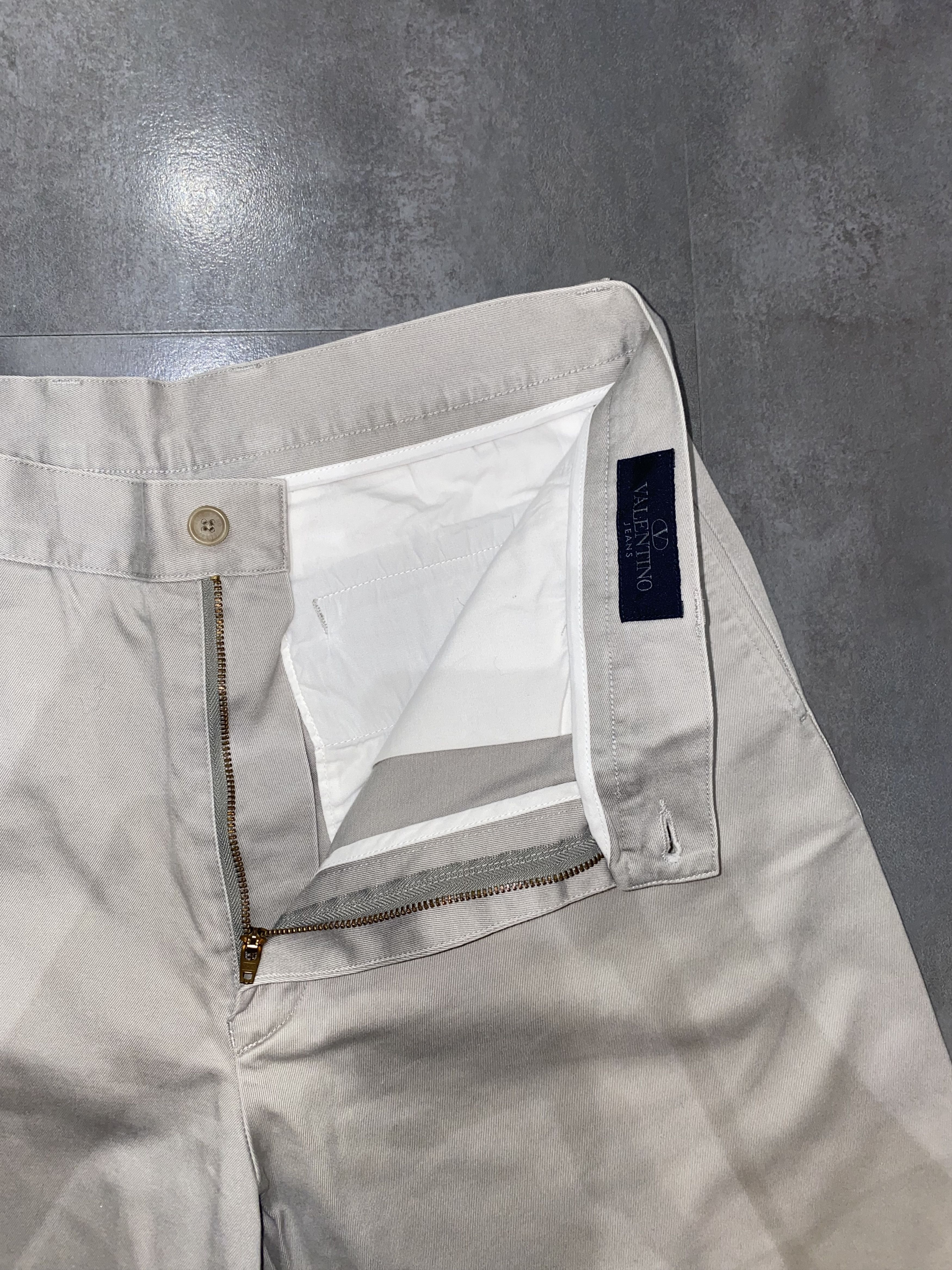 Valentino Valentino Cream White Denim Shorts Size US 30 / EU 46 - 10 Thumbnail
