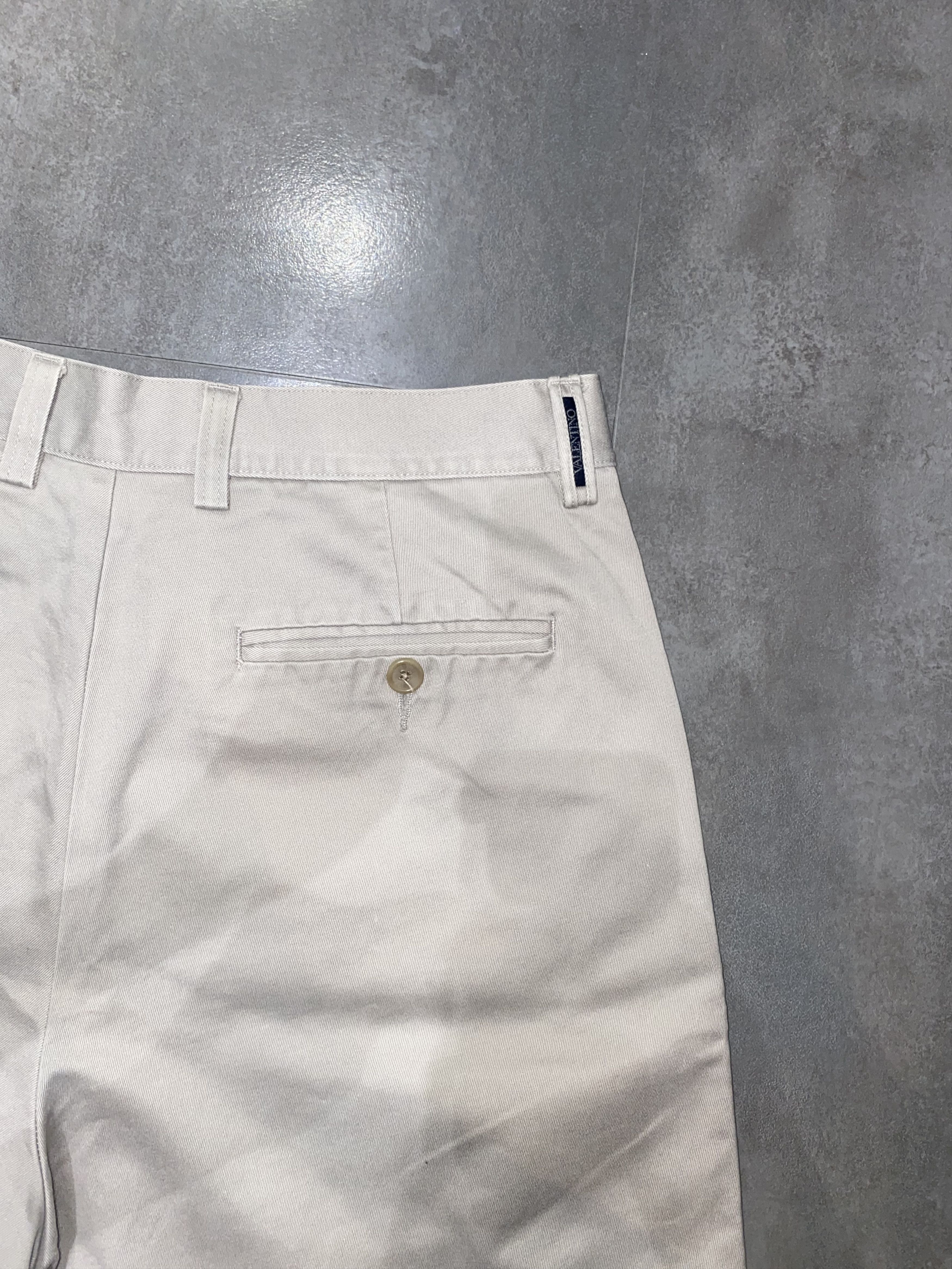 Valentino Valentino Cream White Denim Shorts Size US 30 / EU 46 - 8 Thumbnail