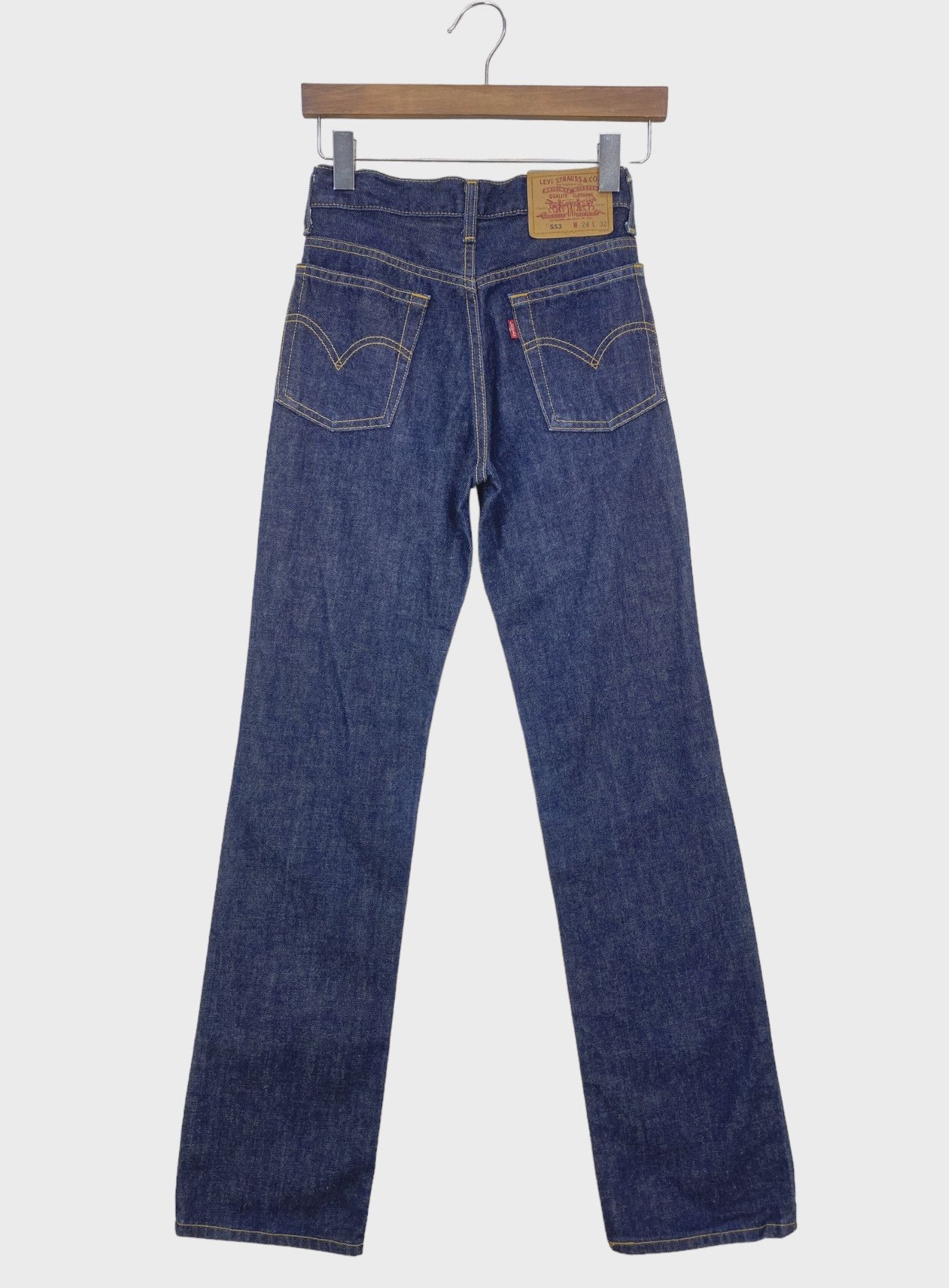 Levi's × Levi's Vintage Clothing Levi's 553 Vintage High-Waisted JeansDark Wash Classic Denim Size 25" / US 0 / IT 36 - 1 Thumbnail