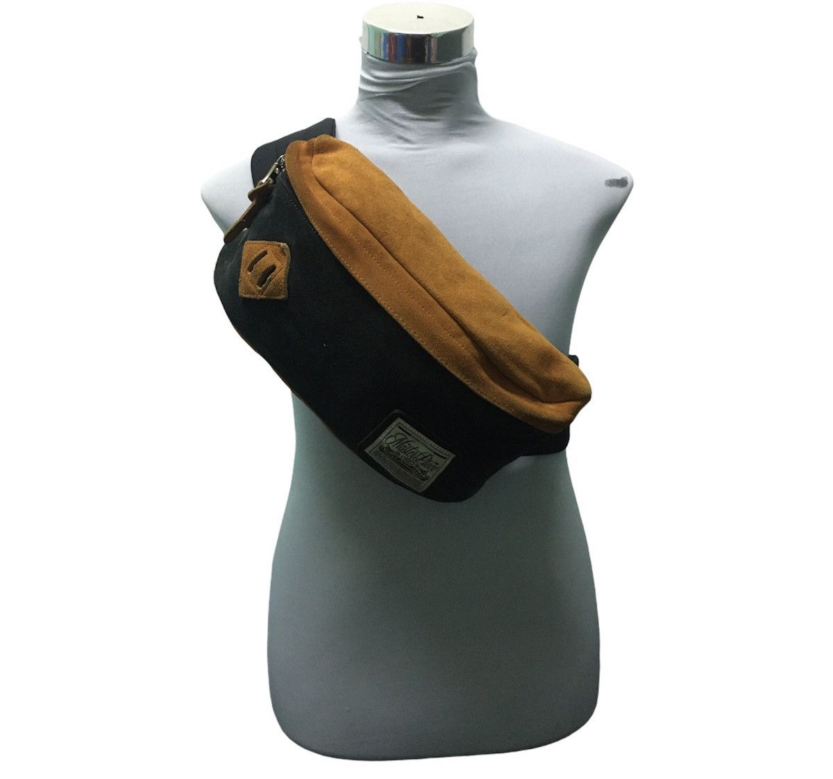 image of Crosboddy Masterpiece in Black, Men's