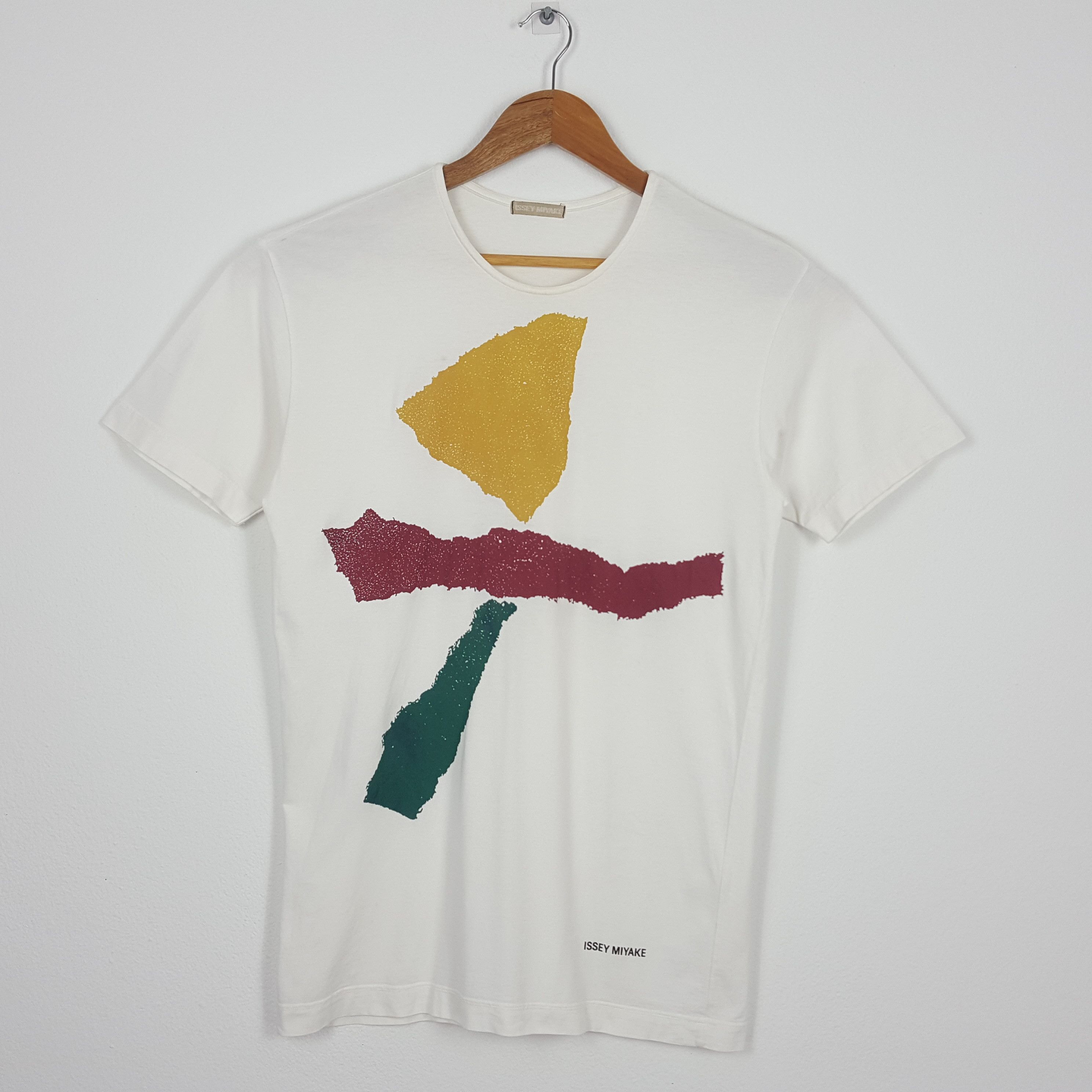 Issey Miyake × Japanese Brand × Vintage Vintage ISSEY MIYAKE Japanese Brand Rare Design t-shirthirt Size US M / EU 48-50 / 2 - 1 Thumbnail