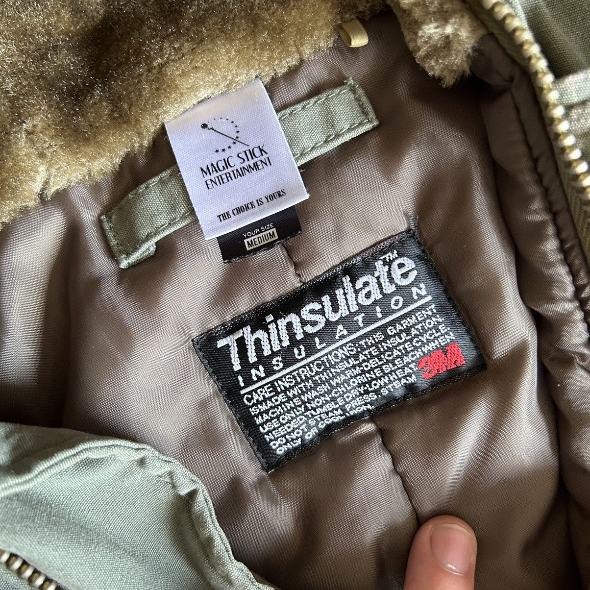 MAGIC STICK 2016 CROPPED DOWN-FiLLED N-2B COAT PARKA FUR-LiNED HOOD Size US M / EU 48-50 / 2 - 14 Thumbnail