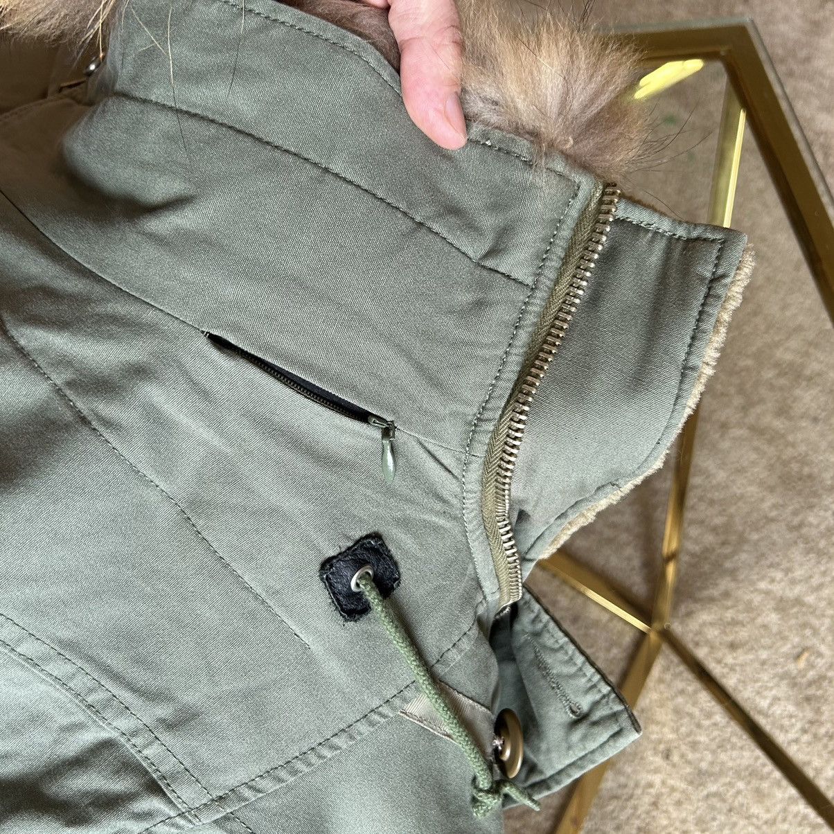 MAGIC STICK 2016 CROPPED DOWN-FiLLED N-2B COAT PARKA FUR-LiNED HOOD Size US M / EU 48-50 / 2 - 10 Thumbnail