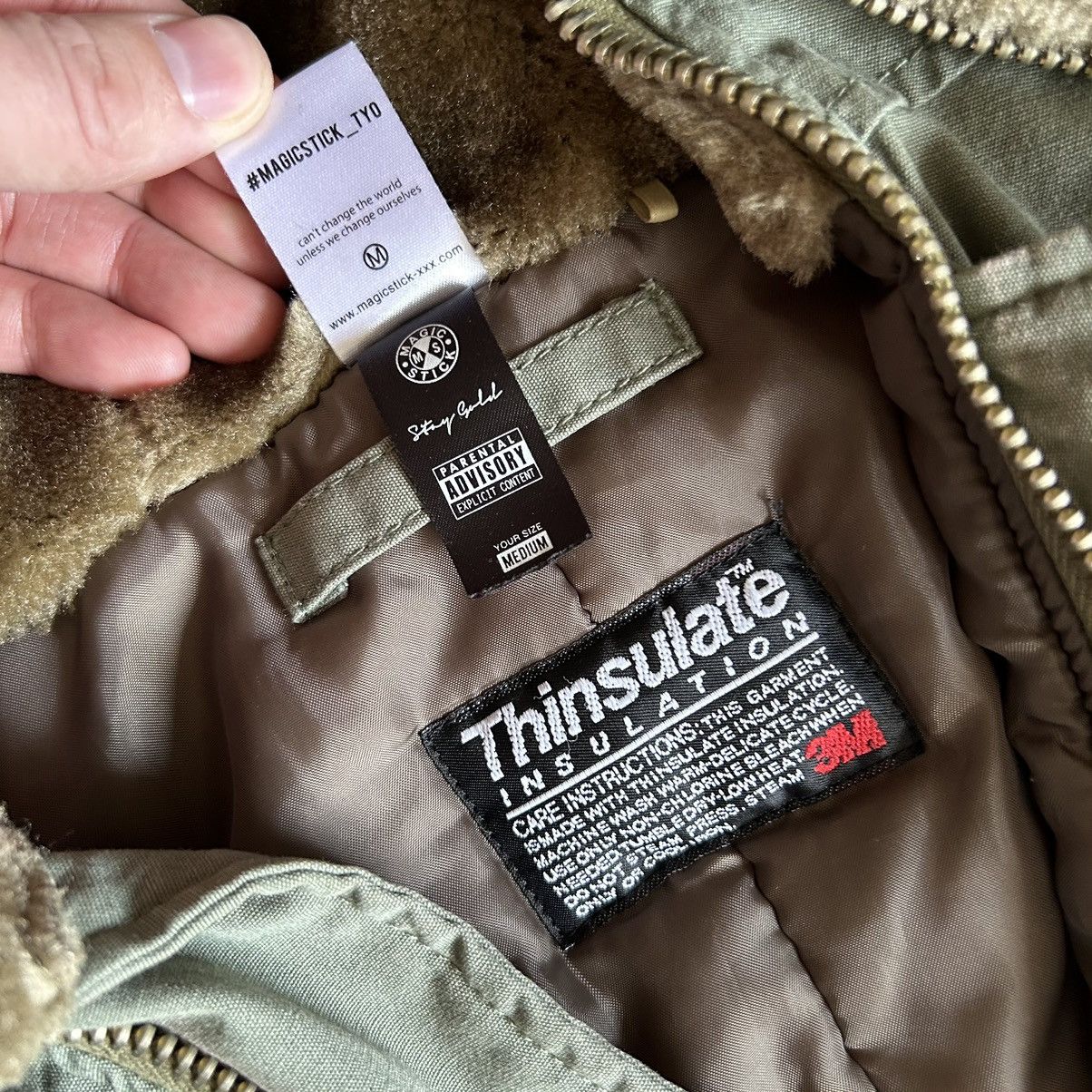 MAGIC STICK 2016 CROPPED DOWN-FiLLED N-2B COAT PARKA FUR-LiNED HOOD Size US M / EU 48-50 / 2 - 15 Thumbnail