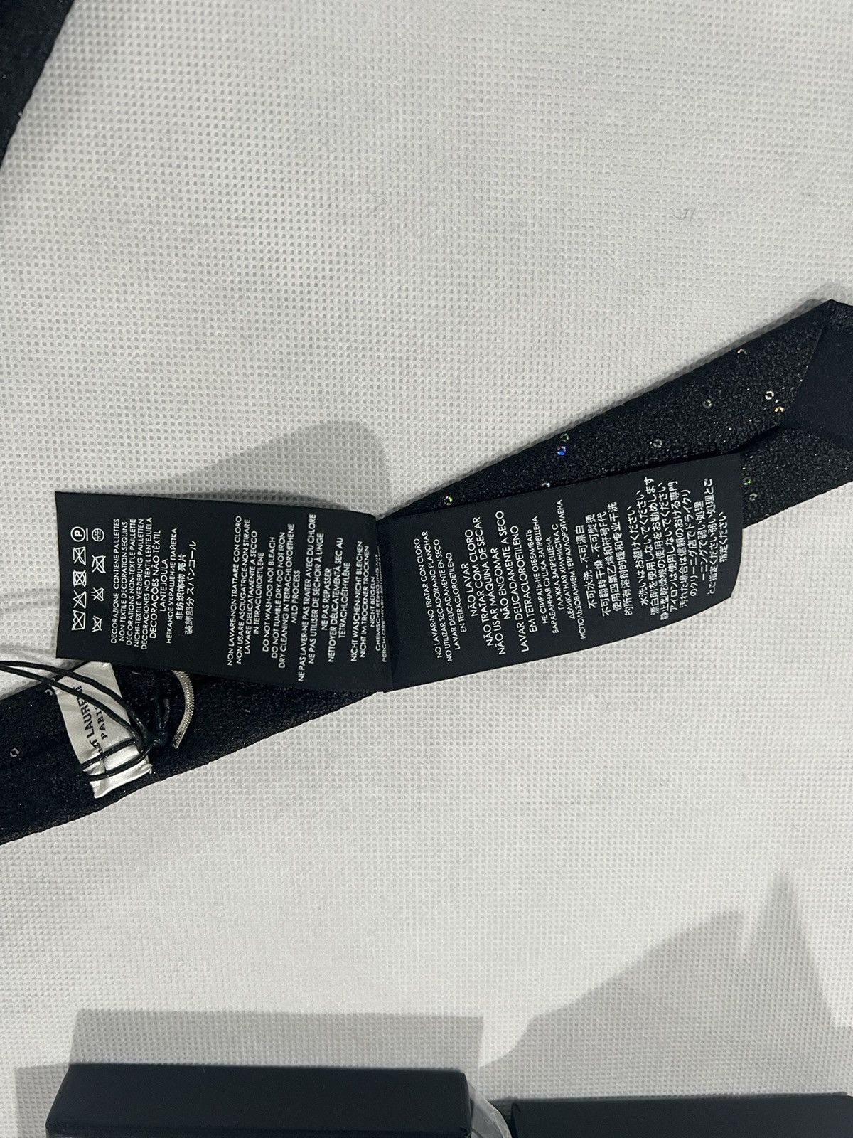 Saint Laurent Paris Saint Laurent skinny sequined tie. Size ONE SIZE - 6 Thumbnail