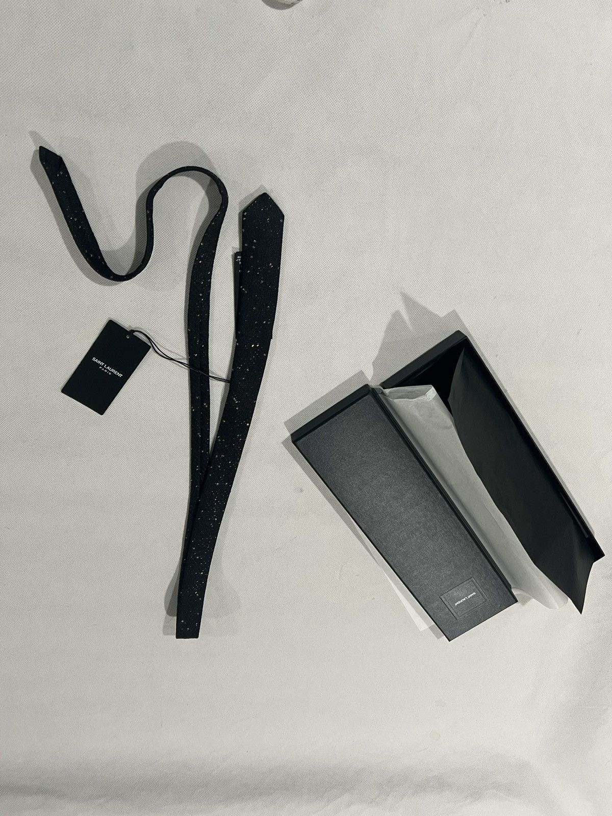 Saint Laurent Paris Saint Laurent skinny sequined tie. Size ONE SIZE - 7 Thumbnail