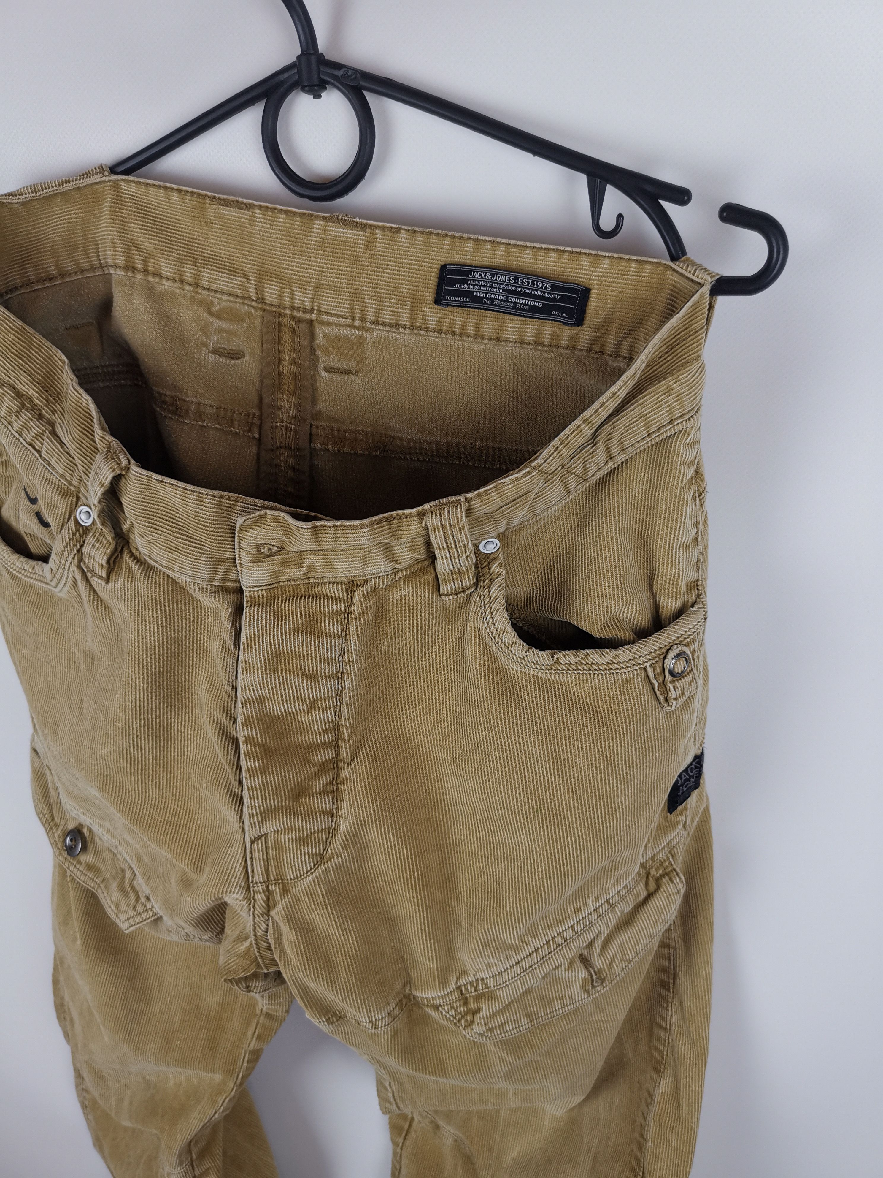 Jack & Jones Jack and Jones velvet corduroy workwear cargo pants Size US 28 / EU 44 - 2 Thumbnail