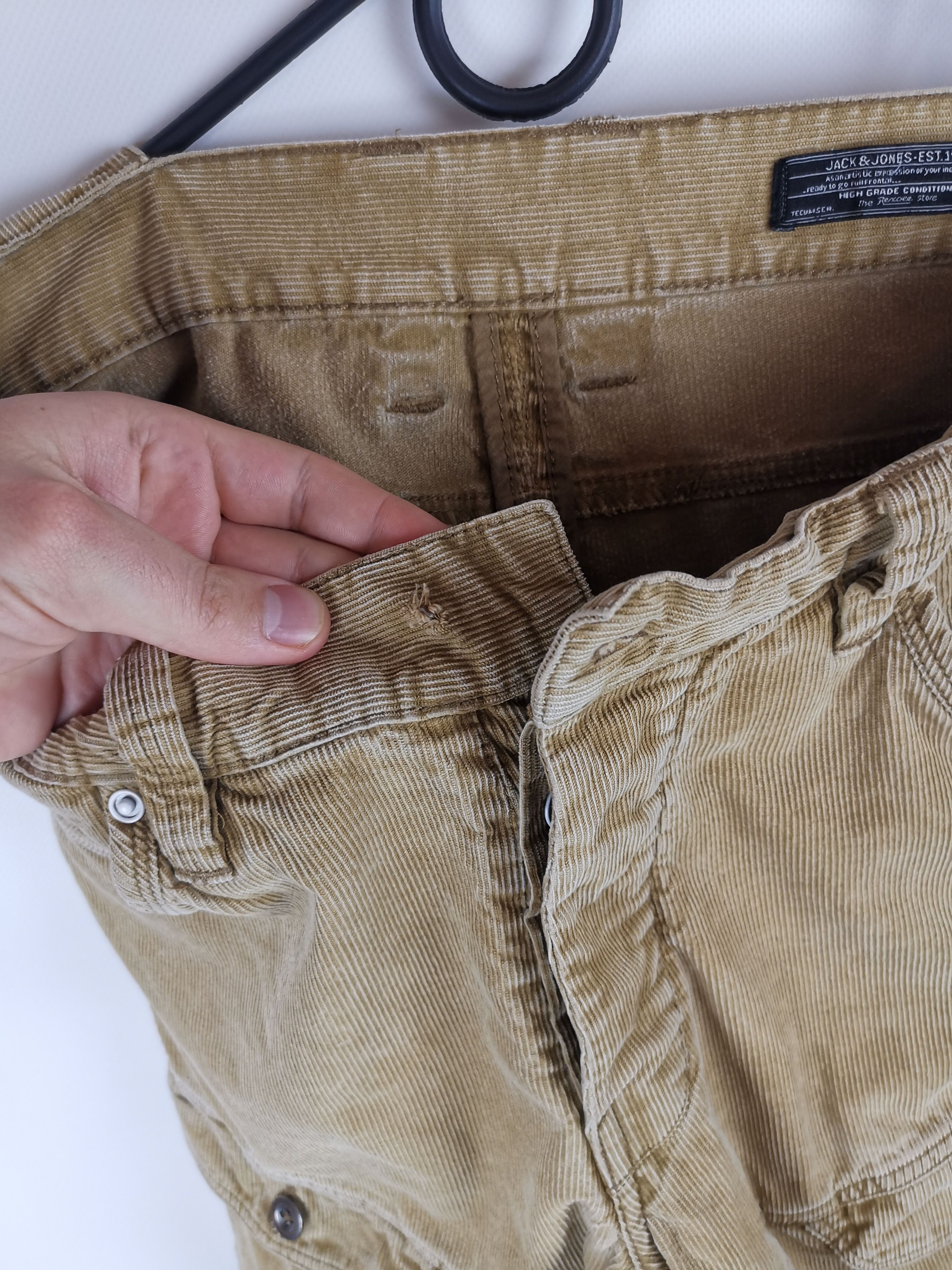 Jack & Jones Jack and Jones velvet corduroy workwear cargo pants Size US 28 / EU 44 - 7 Thumbnail