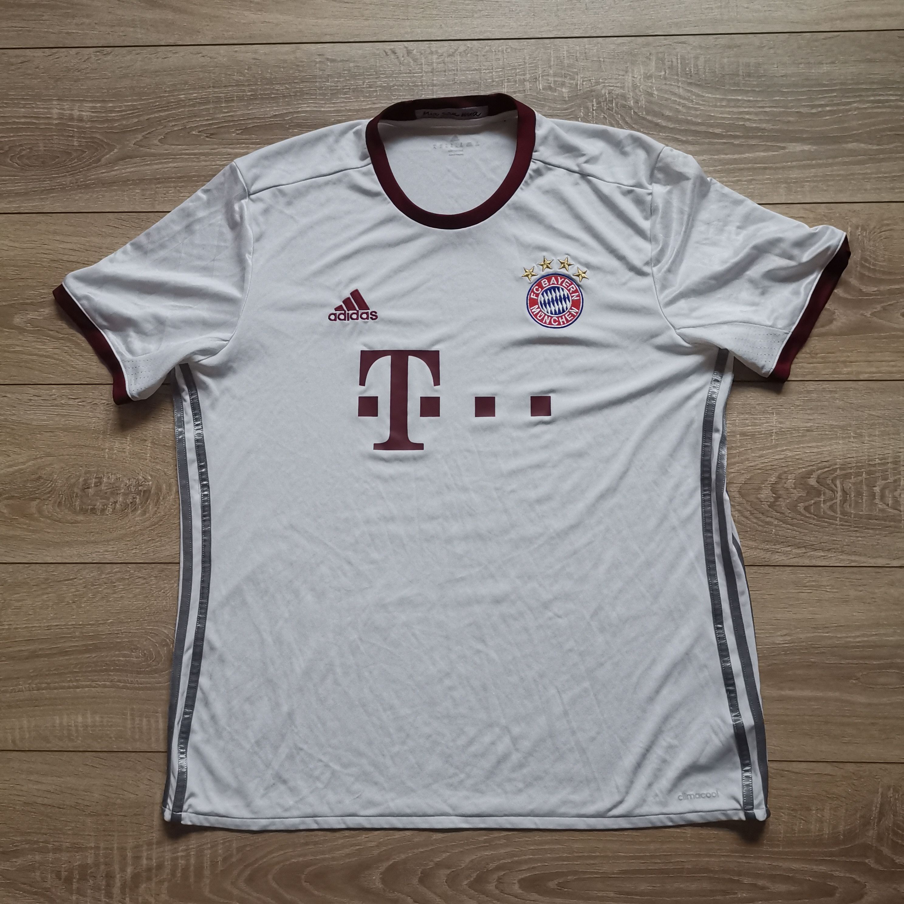 Adidas Adidas FC Bayern Munich 2016 2017 third jersey soccer Size US XL / EU 56 / 4 - 1 Thumbnail