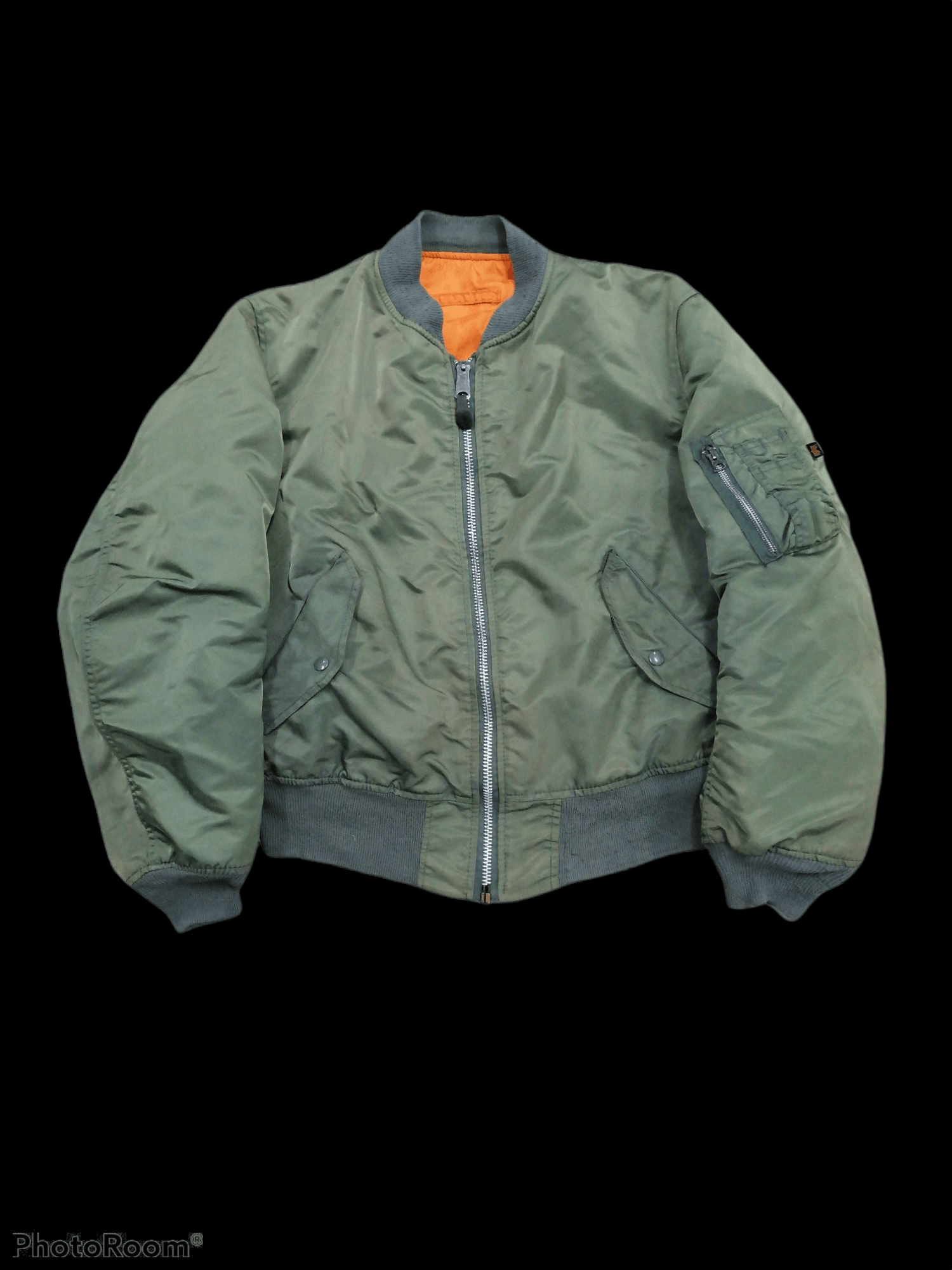 image of Alpha Industries x Military Army Green Sun Faded Ma-1 Military Reversible Bomber Jacket (Size Large