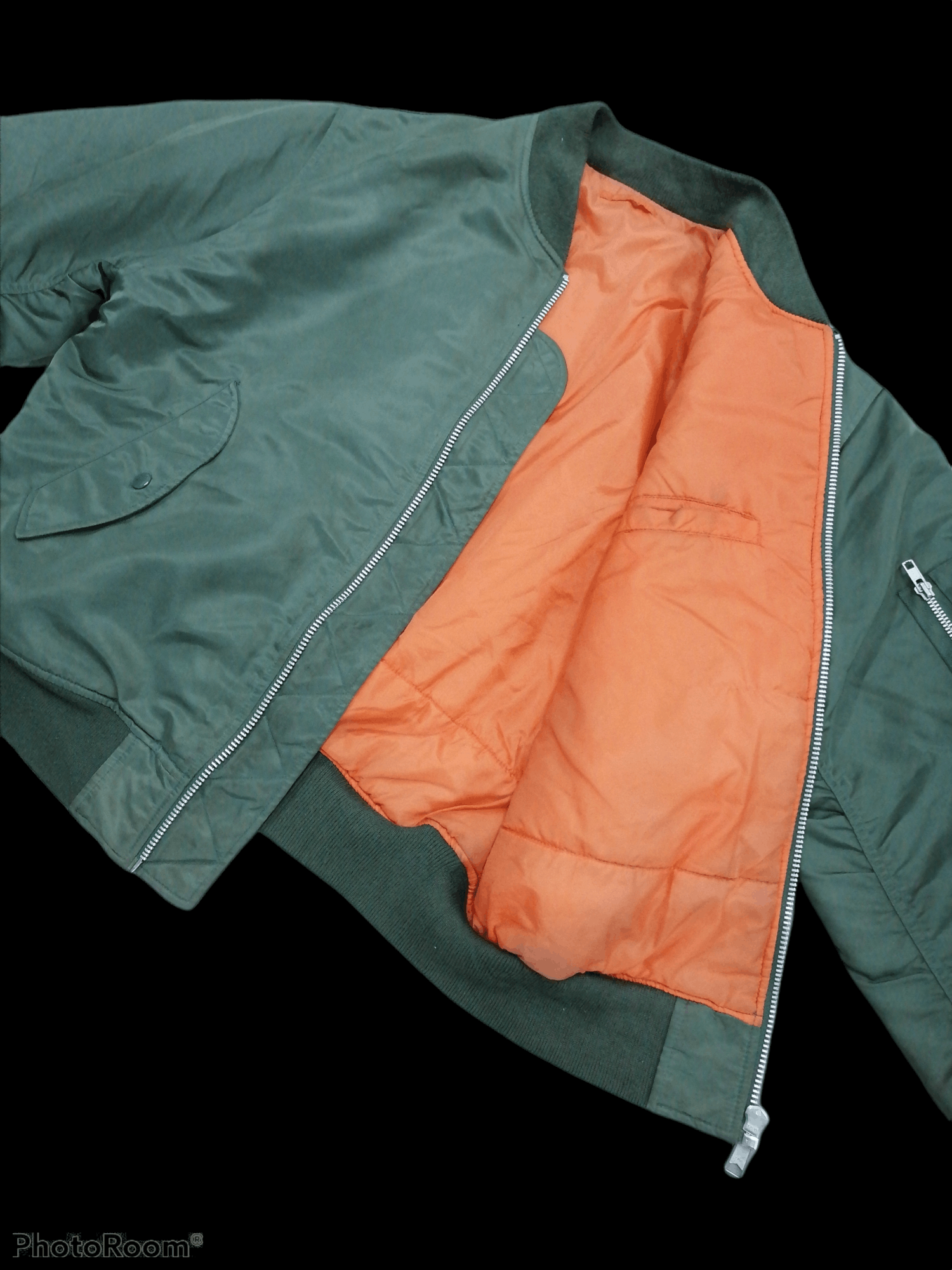 Uniqlo Sun Faded Army Green Military Uniqlo Bomber Jackets Size US L / EU 52-54 / 3 - 6 Thumbnail