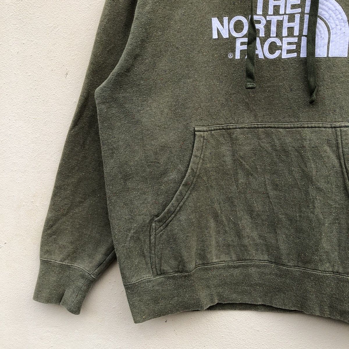 The North Face THE NORTH FACE Hoodie Pullover Sweater Size US L / EU 52-54 / 3 - 5 Thumbnail