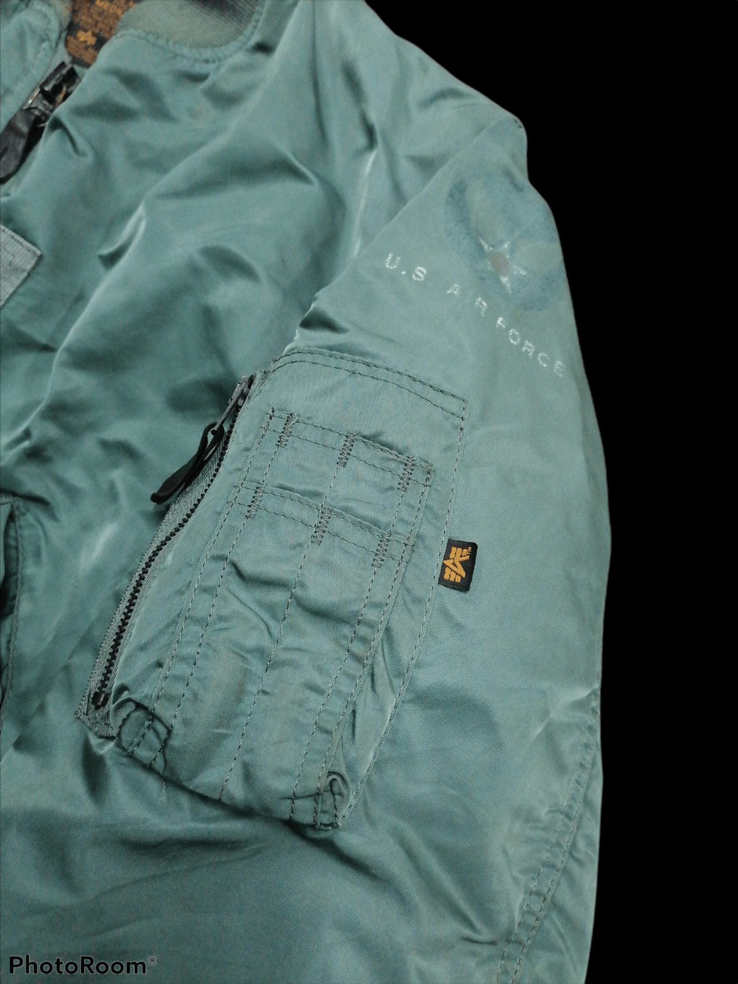 Buzz Rickson's Vintage Alpha Industries MA-1 Flying Bomber Jackets Size US M / EU 48-50 / 2 - 3 Thumbnail