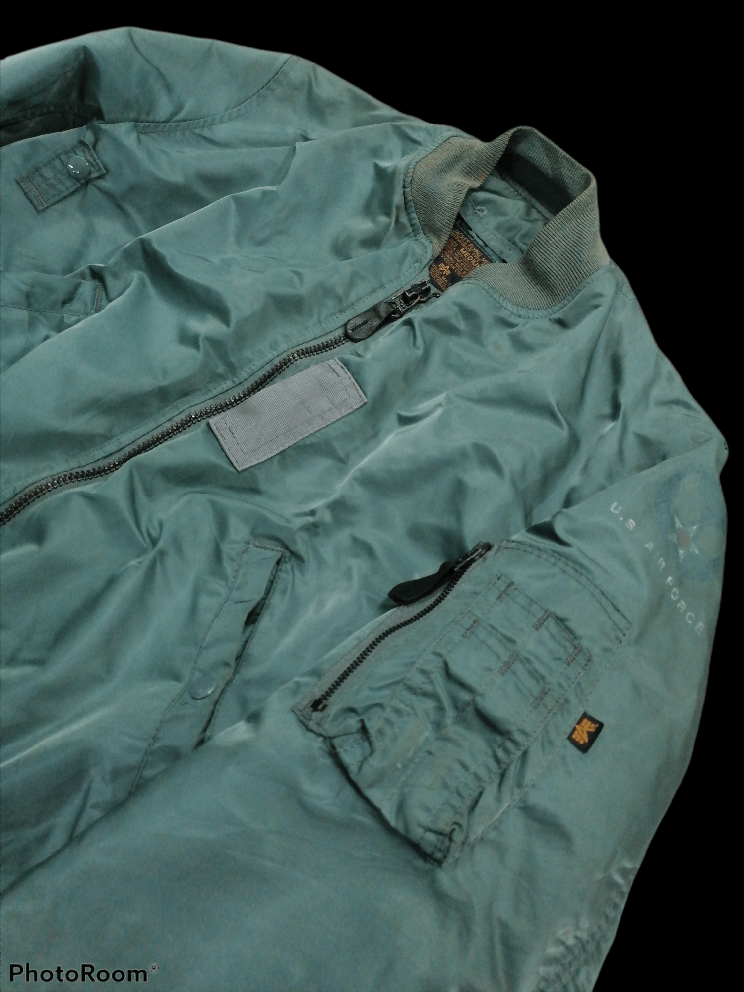 Buzz Rickson's Vintage Alpha Industries MA-1 Flying Bomber Jackets Size US M / EU 48-50 / 2 - 2 Thumbnail