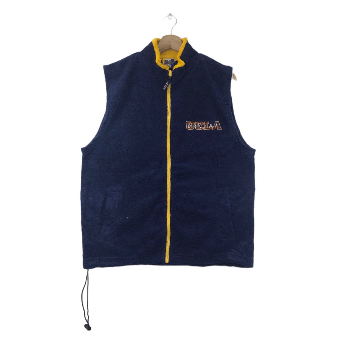 Vintage Vintage 80s UCLA UNIVERSITY Of CALIFORNIA Fleece Blue Vest Size US L / EU 52-54 / 3 - 1 Thumbnail