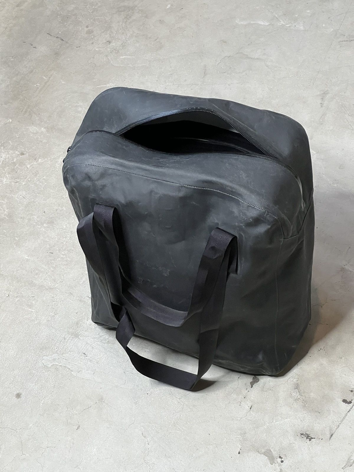 ARC’TERYX VEILANCE SequeTote Anniversary Veilance SS21 Collection – The Darkside Initiative