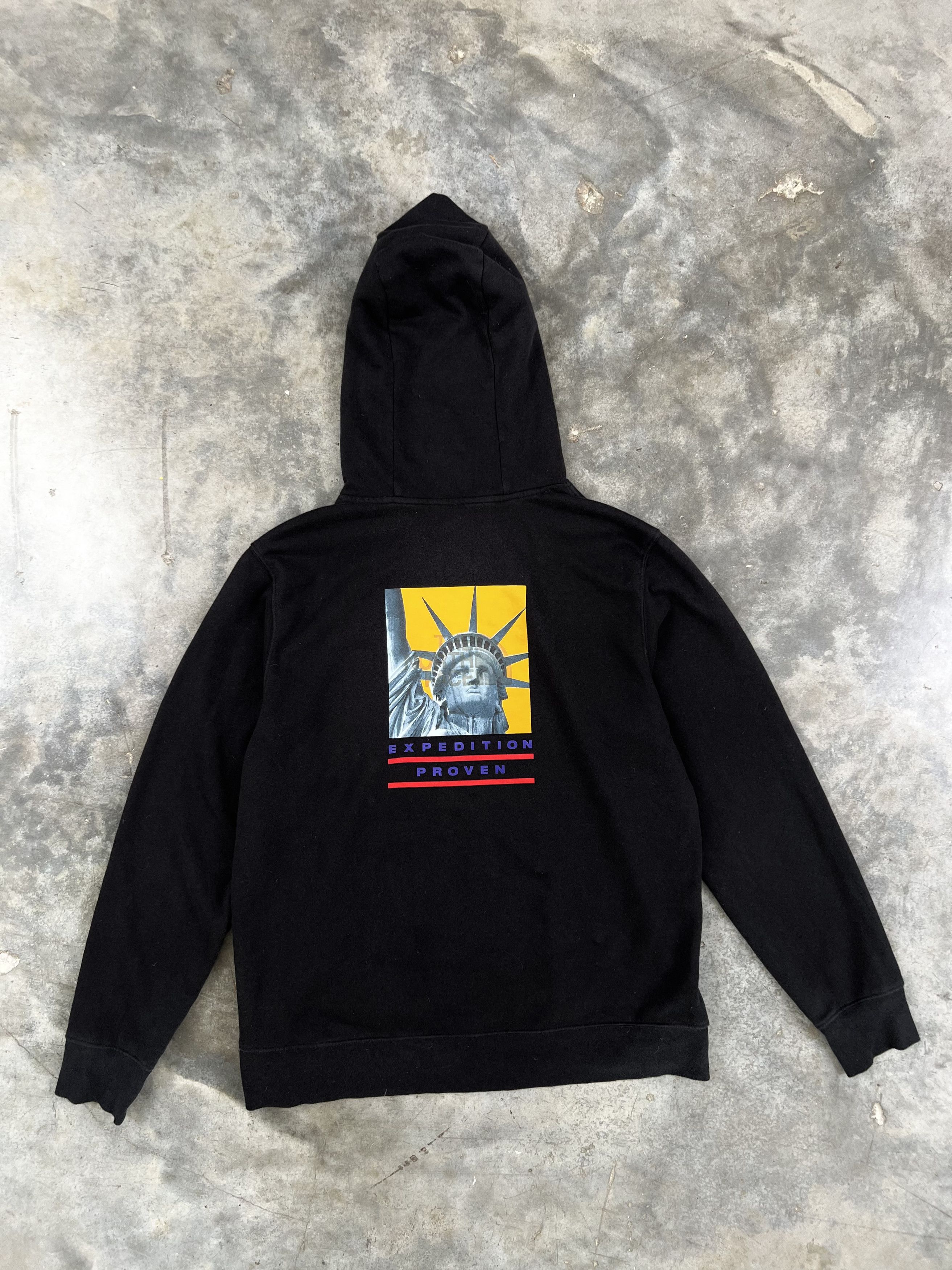 Supreme Supreme x The North Face Statue Of Liberty Hoodie Black 🧊 | Grailed