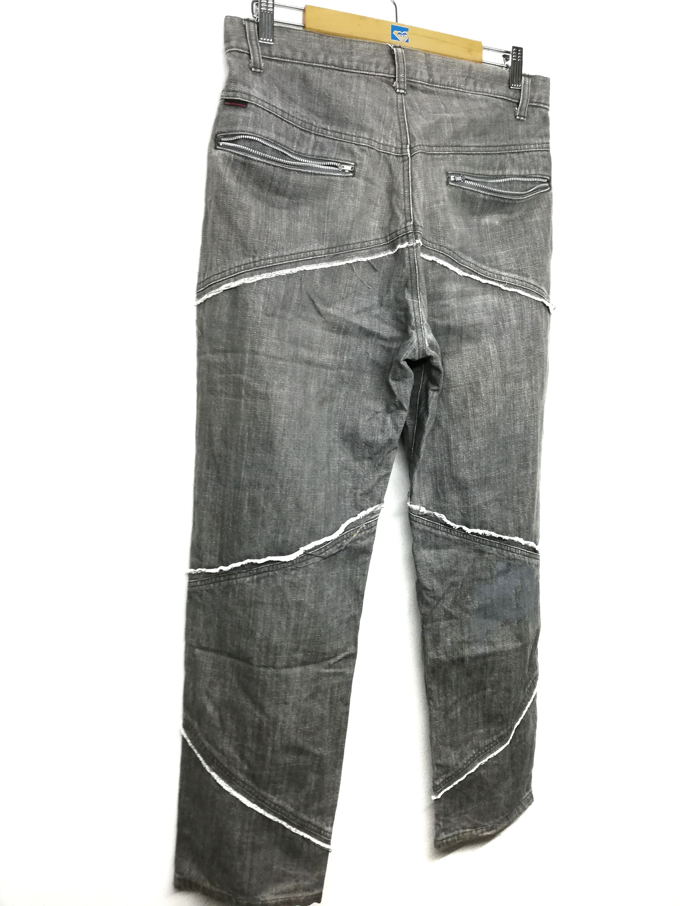 Japanese Brand 🔥Reconstructed Zipper Distressed Denim Trouser Pants🔥 Size US 33 - 7 Thumbnail