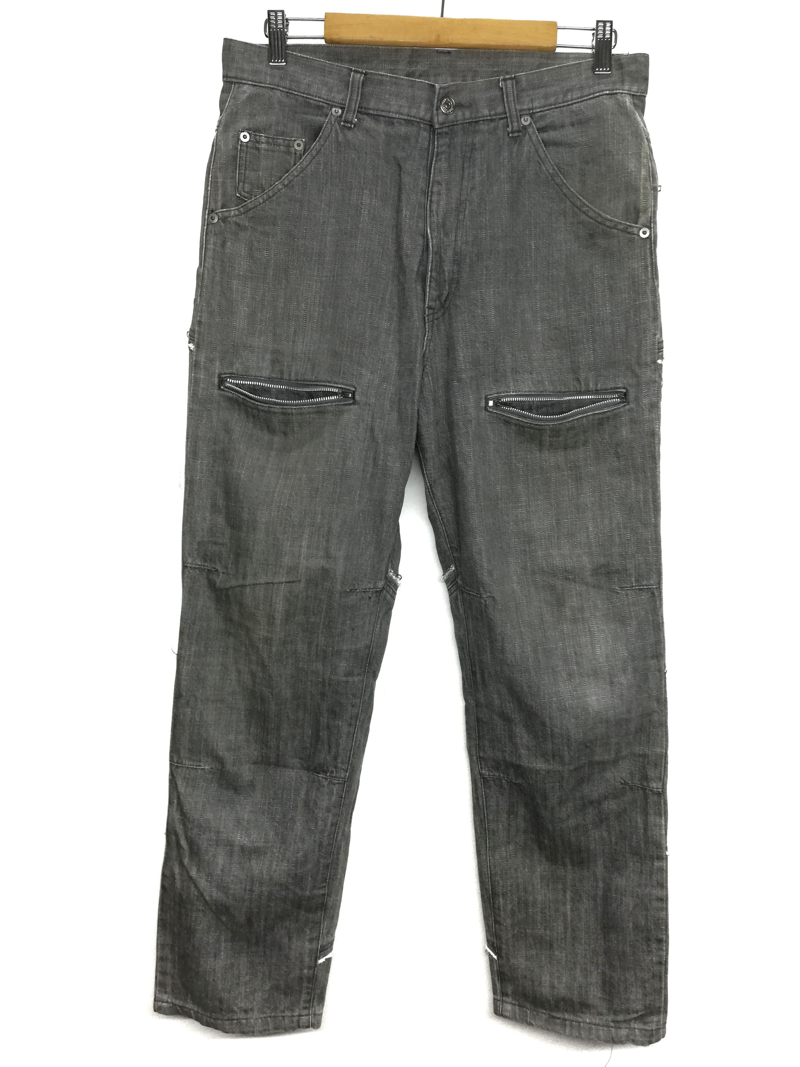 Japanese Brand 🔥Reconstructed Zipper Distressed Denim Trouser Pants🔥 Size US 33 - 2 Thumbnail